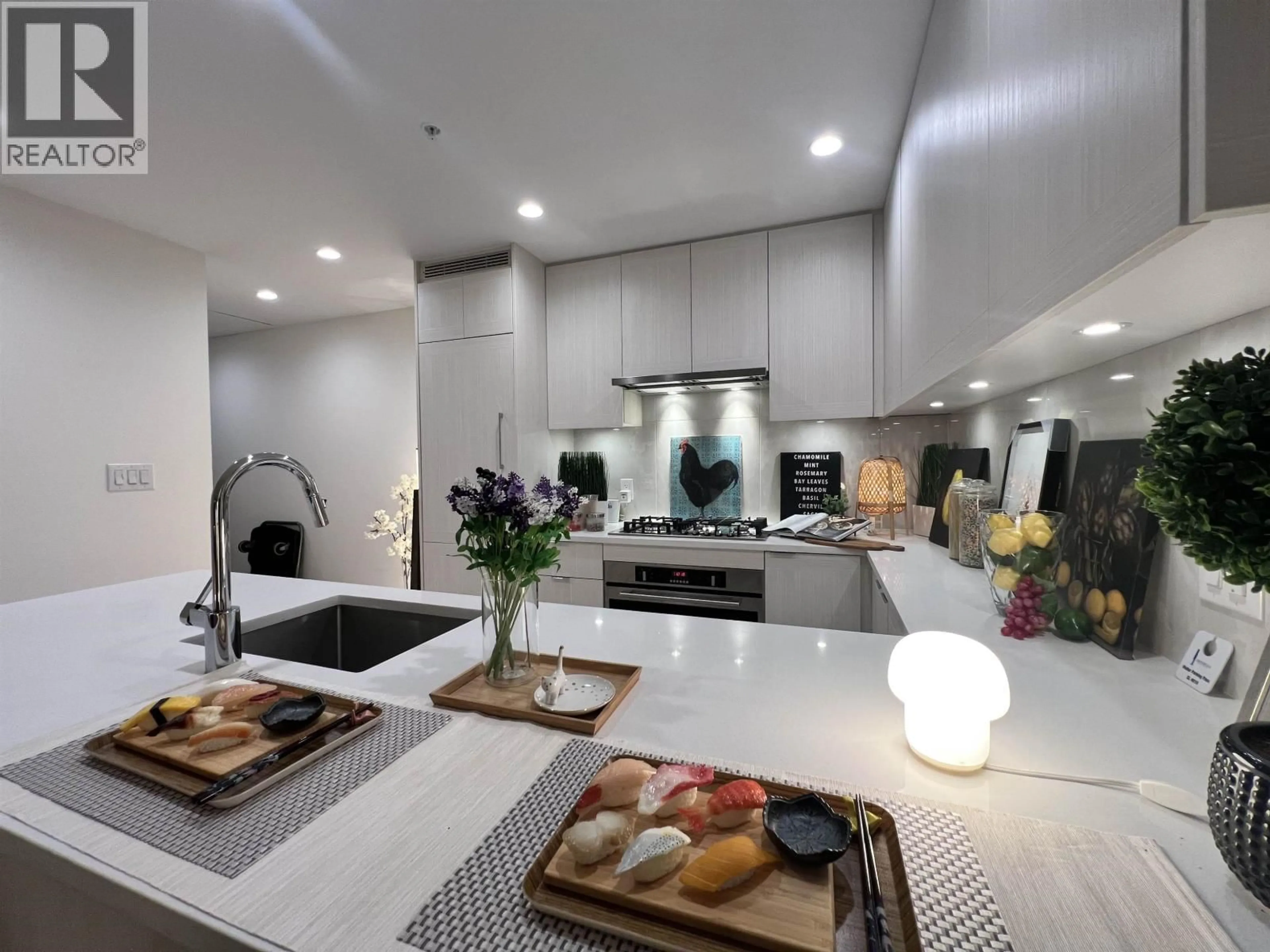 Contemporary kitchen, ceramic/tile floor for 601 - 5051 IMPERIAL STREET, Burnaby British Columbia V5J0J3