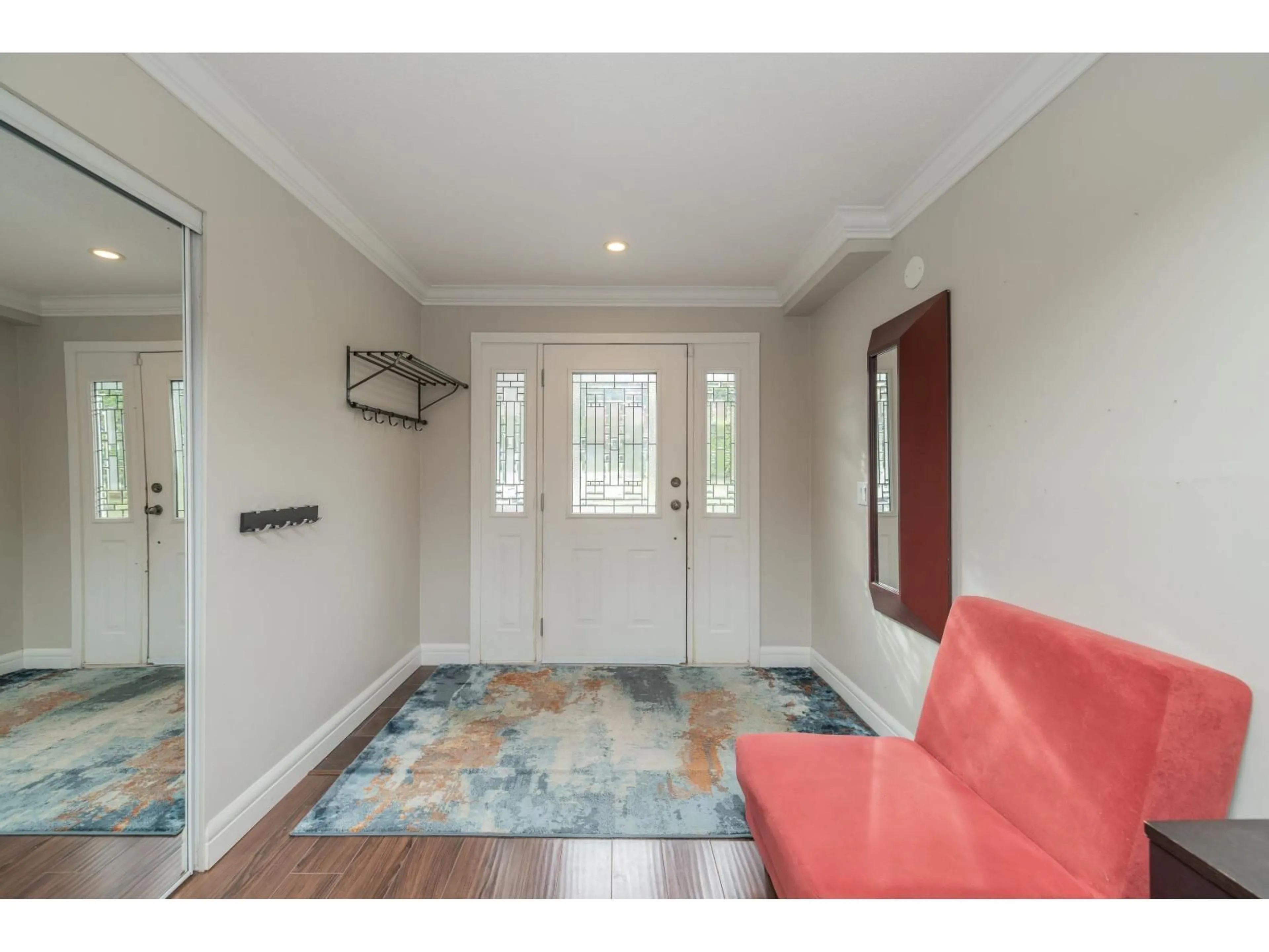 Indoor entryway for 20717 GRADE, Langley British Columbia V3A4K2