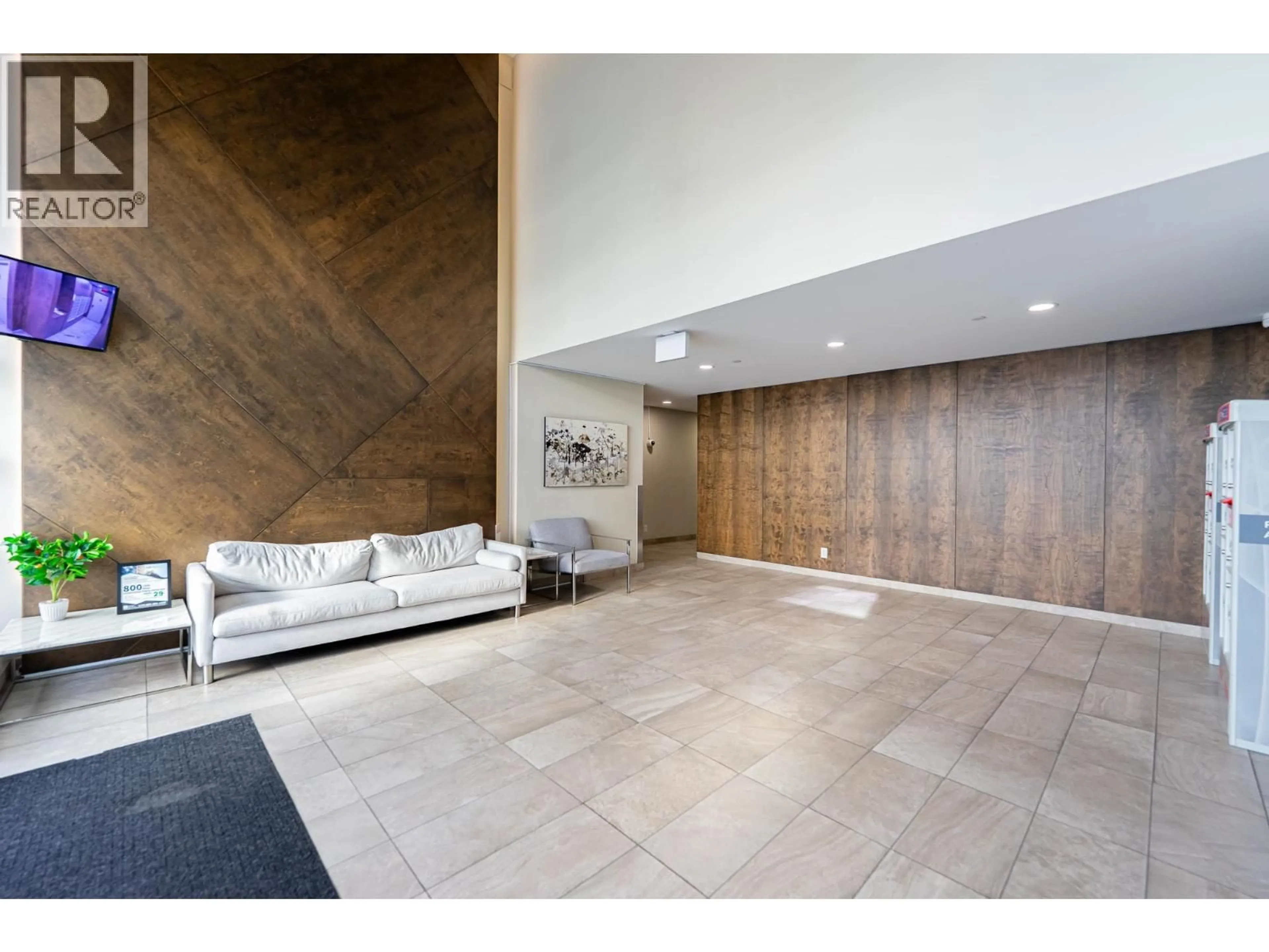 Indoor foyer for 312 - 7708 ALDERBRIDGE WAY, Richmond British Columbia V6X0P9