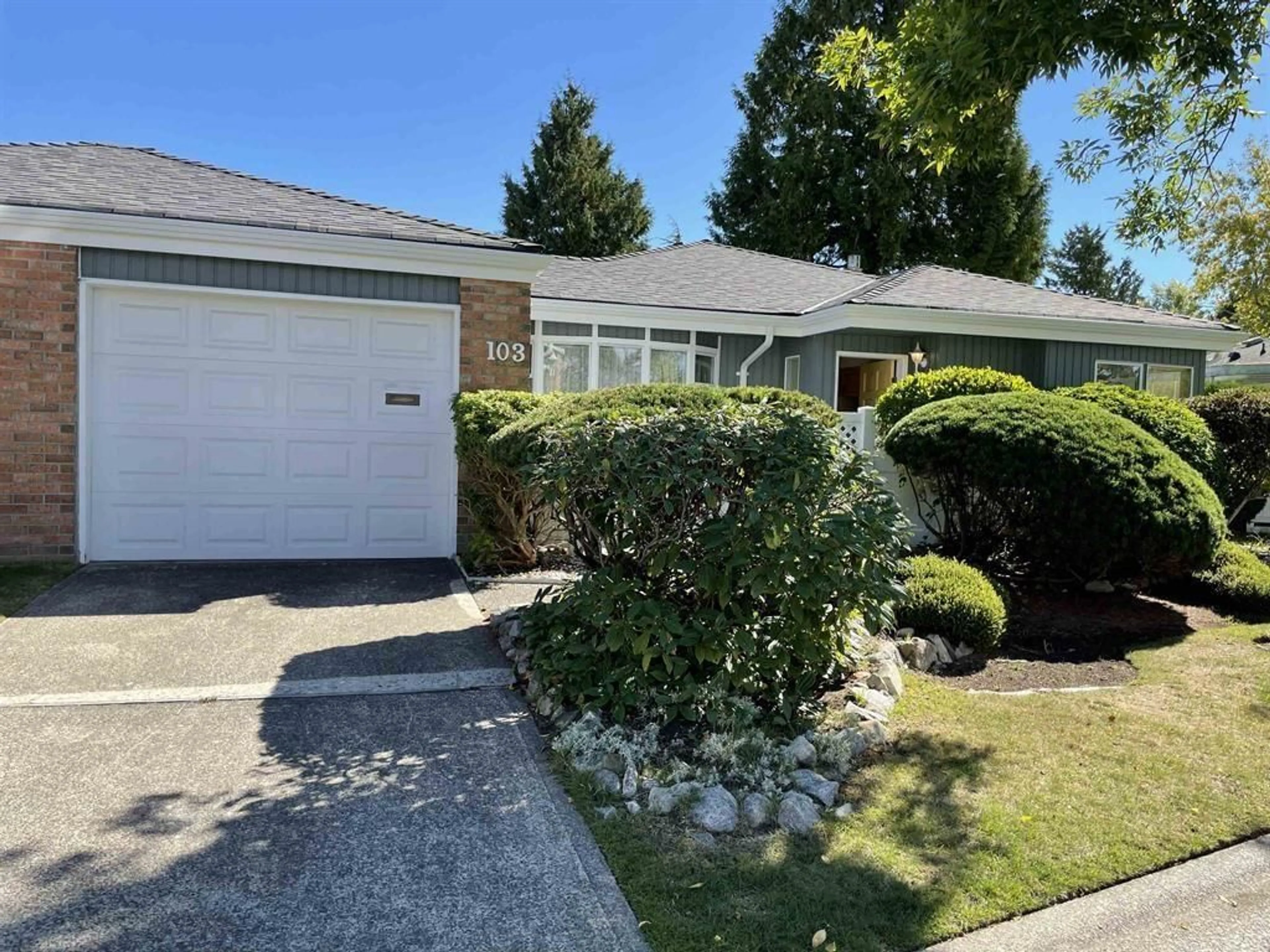 A pic from outside/outdoor area/front of a property/back of a property/a pic from drone, street for 103 - 14271 18A, Surrey British Columbia V4A7N8