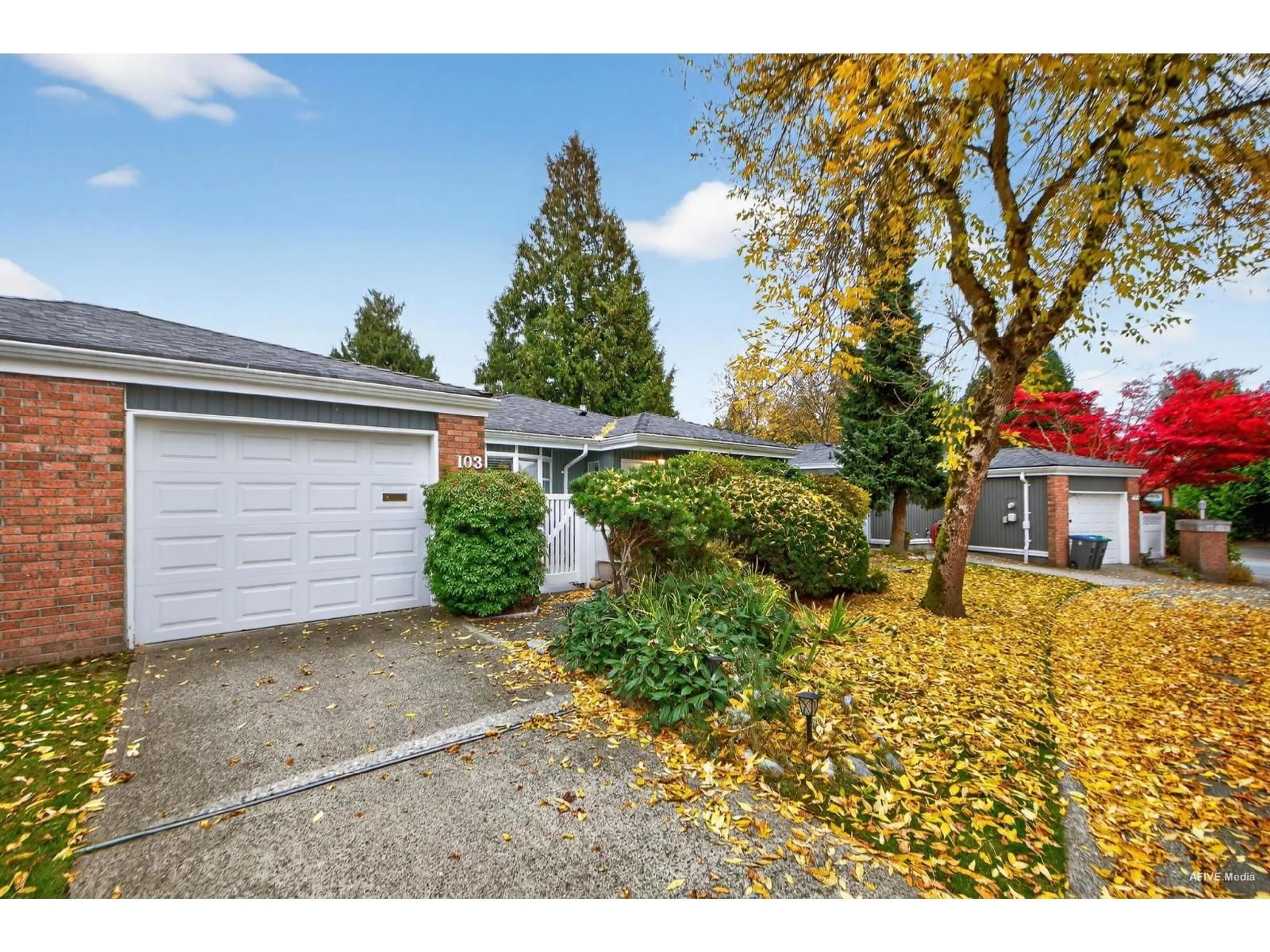 A pic from outside/outdoor area/front of a property/back of a property/a pic from drone, street for 103 - 14271 18A, Surrey British Columbia V4A7N8