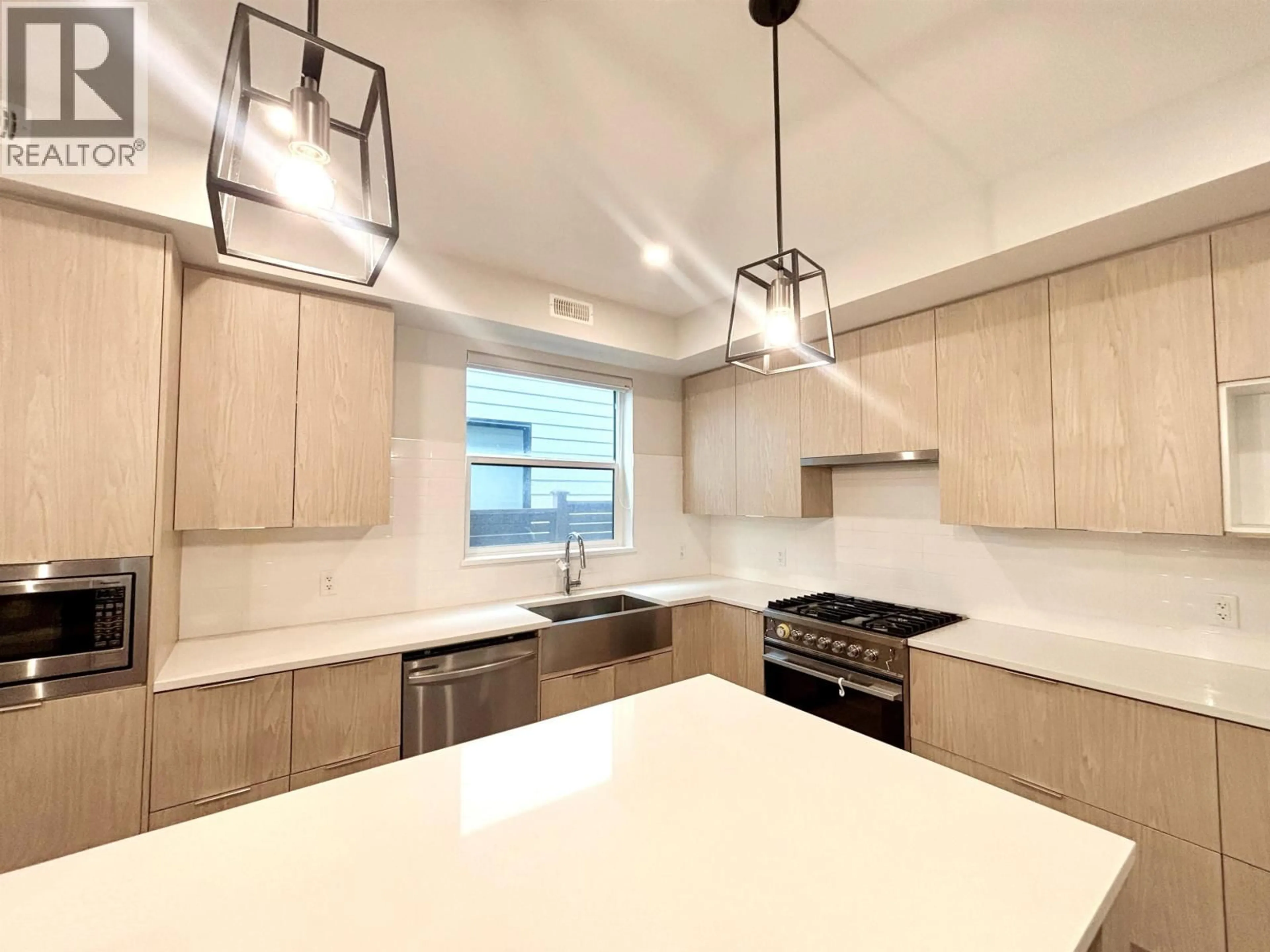 Open concept kitchen, unknown for 4766 SPRUCE WAY, Tsawwassen British Columbia V4M0A8