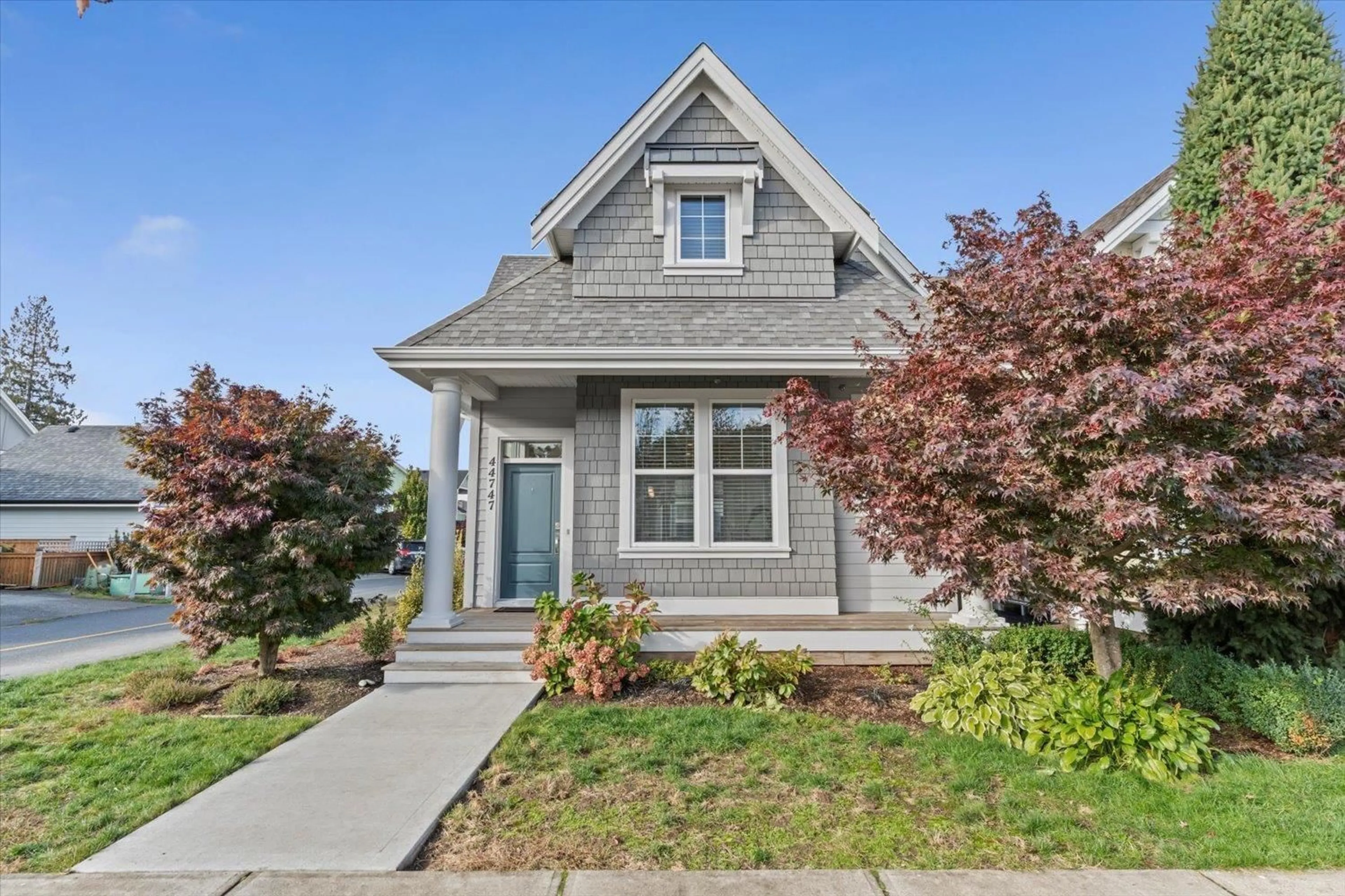 Home with vinyl exterior material, street for 44747 ANGLERS BOULEVARD, Chilliwack British Columbia V2R0X7