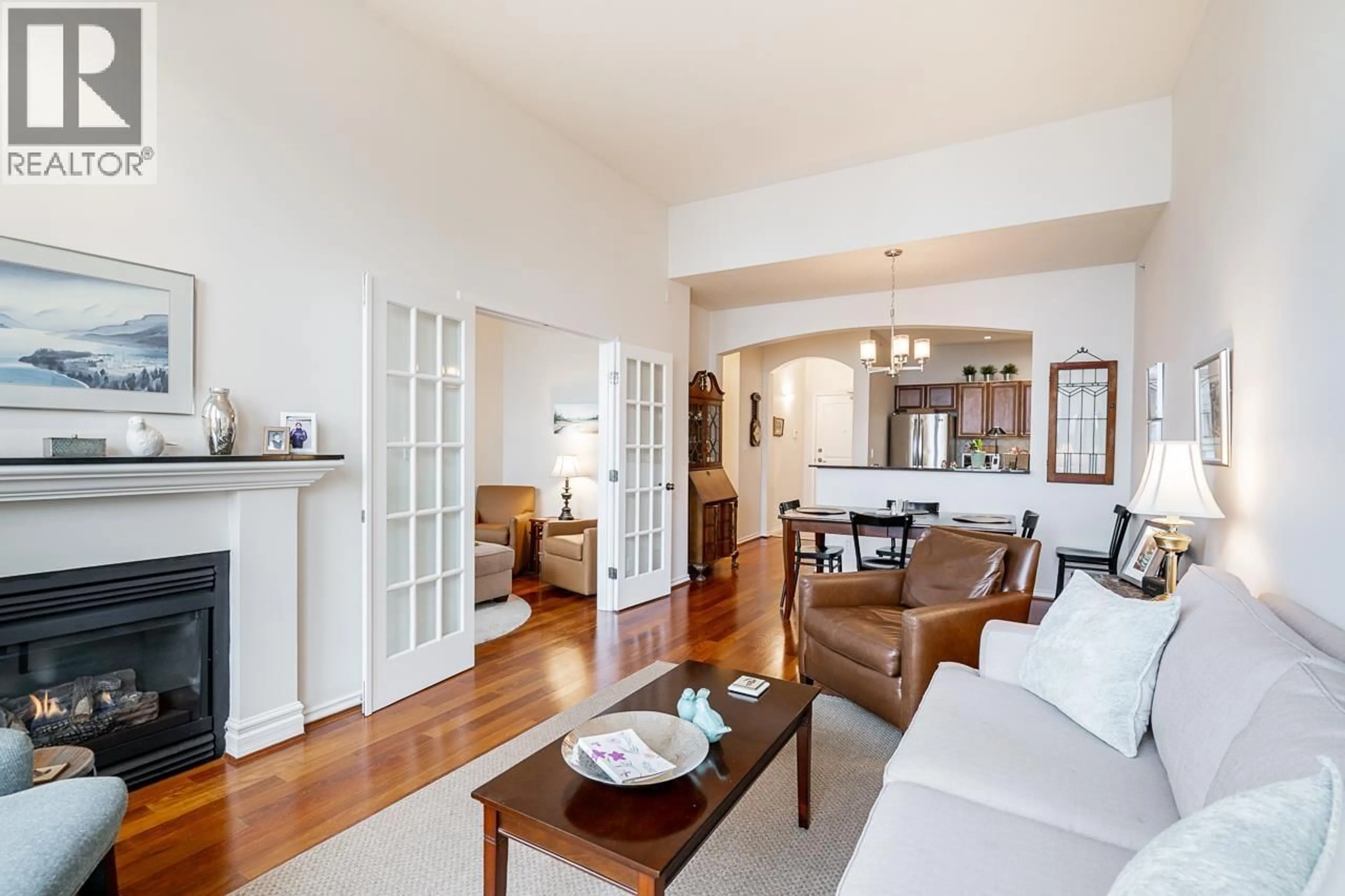 Living room with furniture, unknown for 402 - 2175 SALAL DRIVE, Vancouver British Columbia V6K4V2