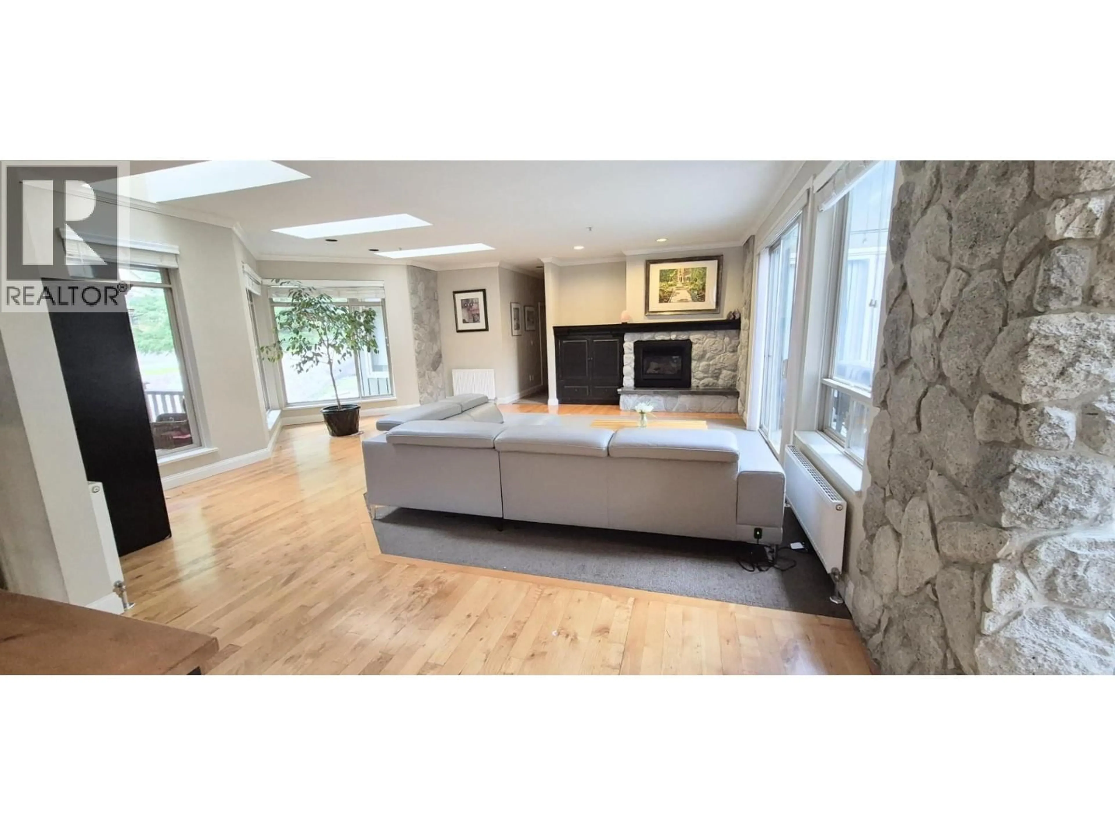 Unknown for 158 STONEGATE DRIVE, West Vancouver British Columbia V0N3Z2