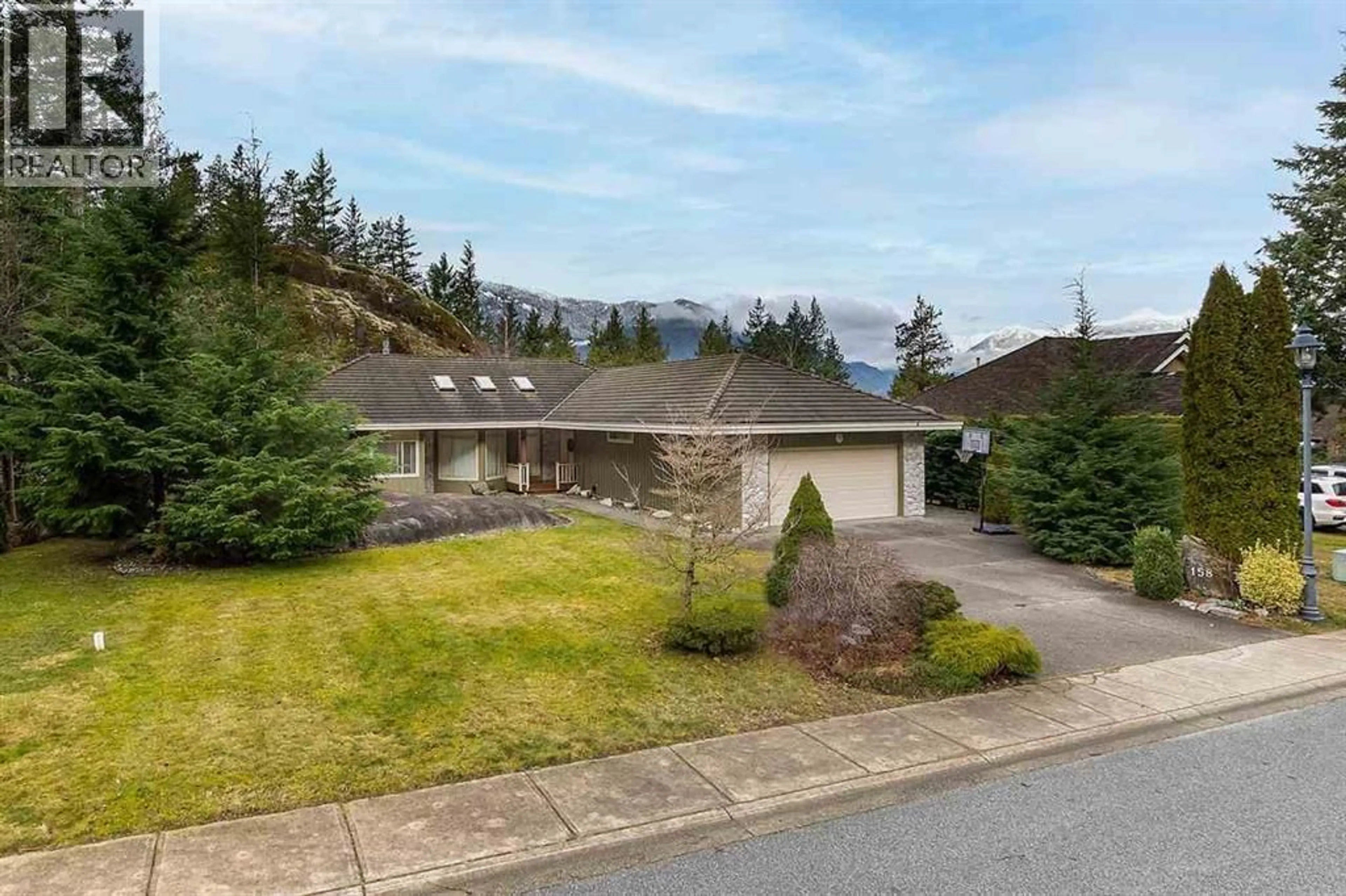 A pic from outside/outdoor area/front of a property/back of a property/a pic from drone, mountain view for 158 STONEGATE DRIVE, West Vancouver British Columbia V0N3Z2