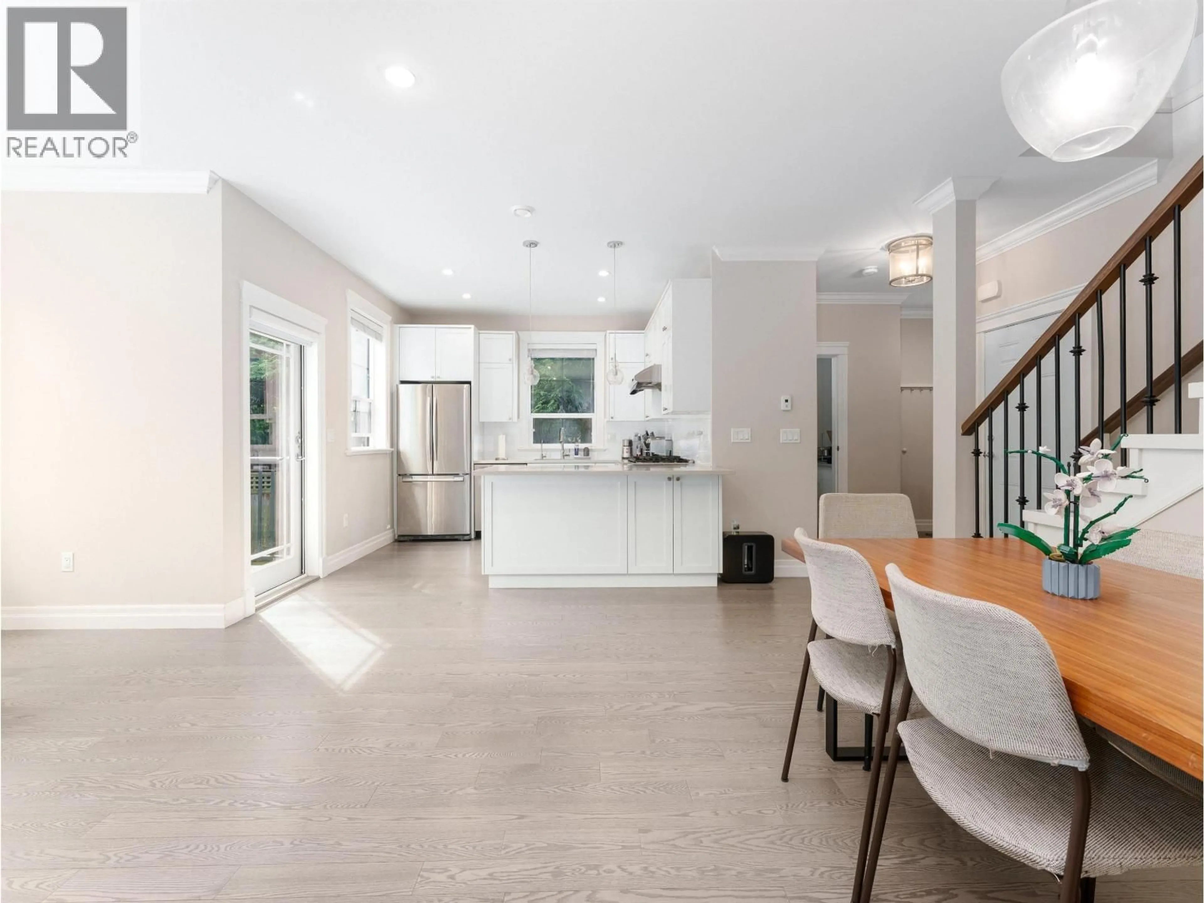 Open concept kitchen, ceramic/tile floor for 3 - 8600 NO. 2 ROAD, Richmond British Columbia V7C3M5