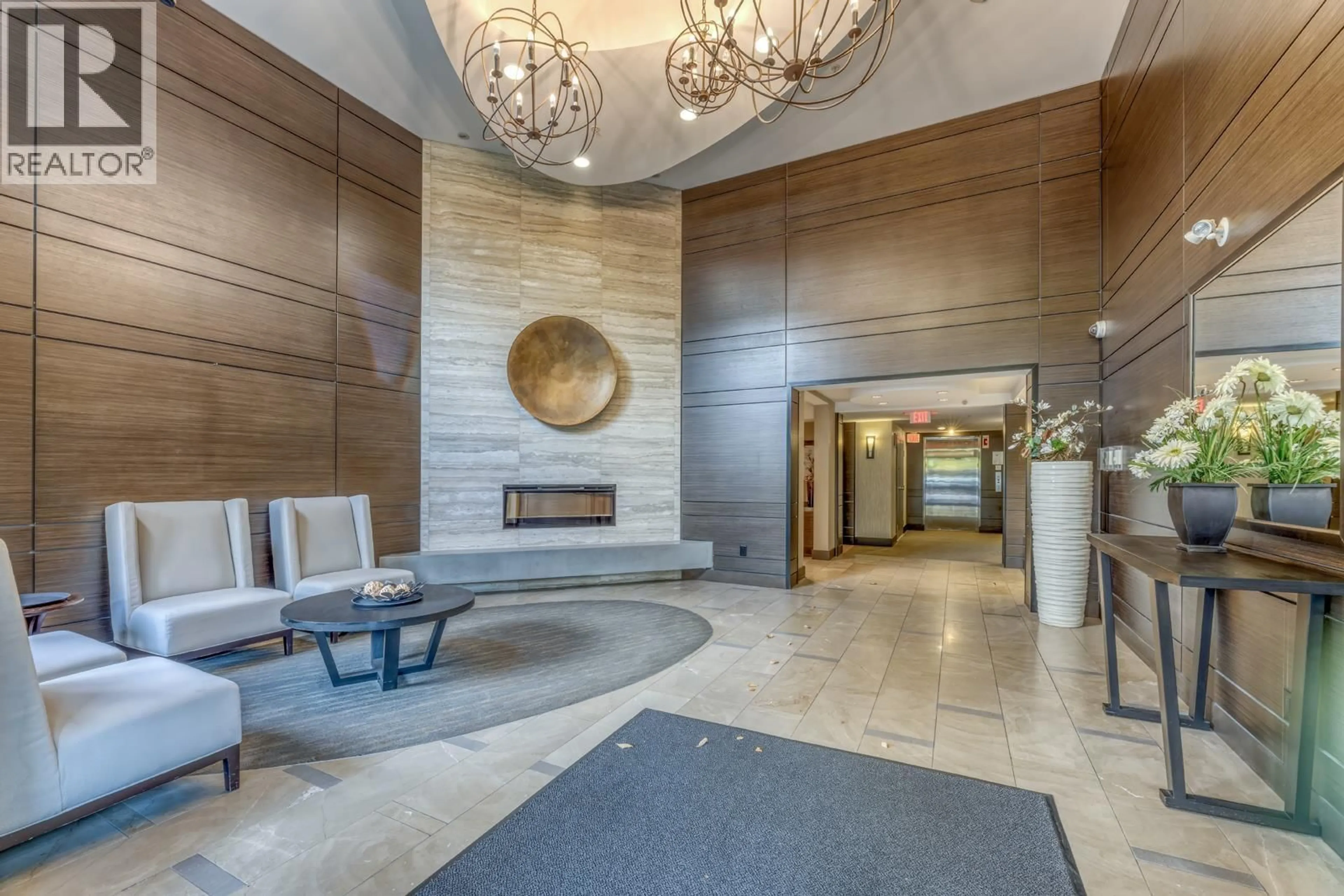 Lobby for 202 - 3156 DAYANEE SPRINGS BOULEVARD, Coquitlam British Columbia V3E0B7