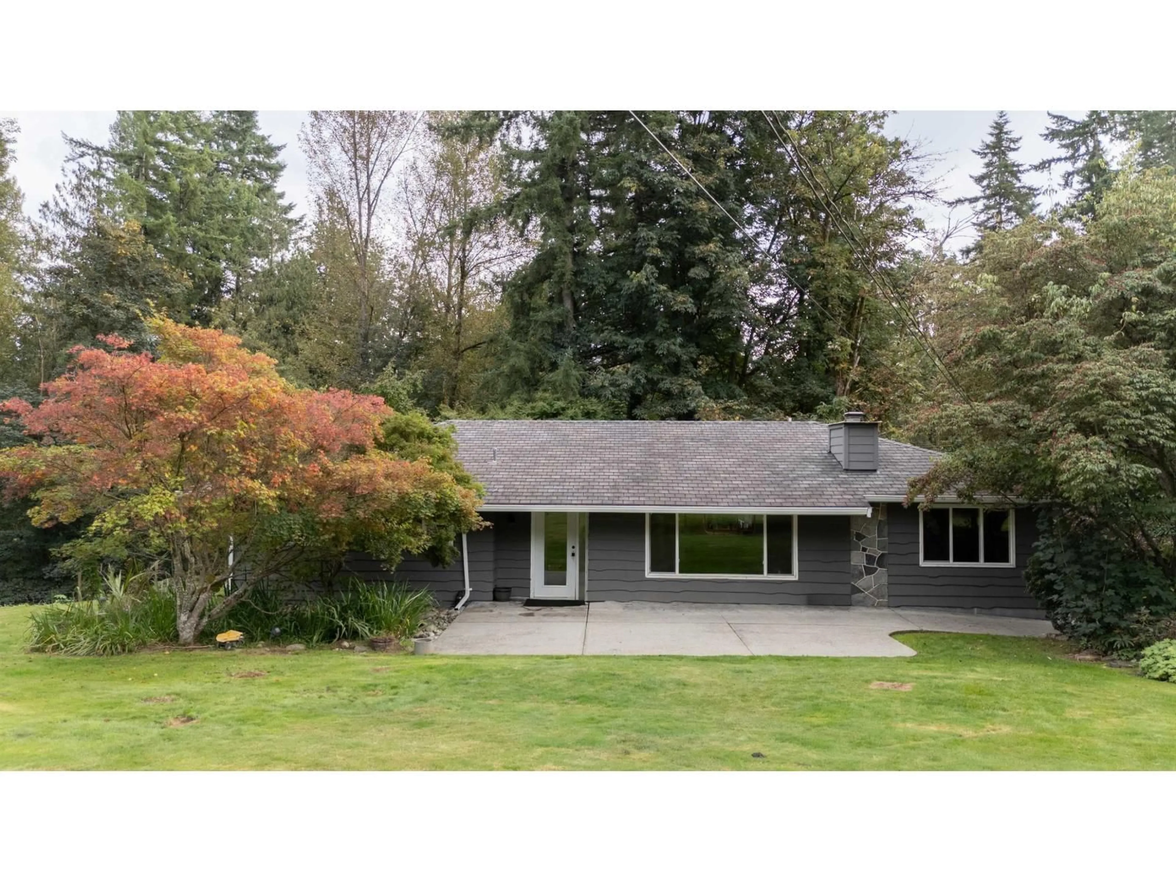 Home with vinyl exterior material, unknown for 28280 MYRTLE, Abbotsford British Columbia V4X2P4
