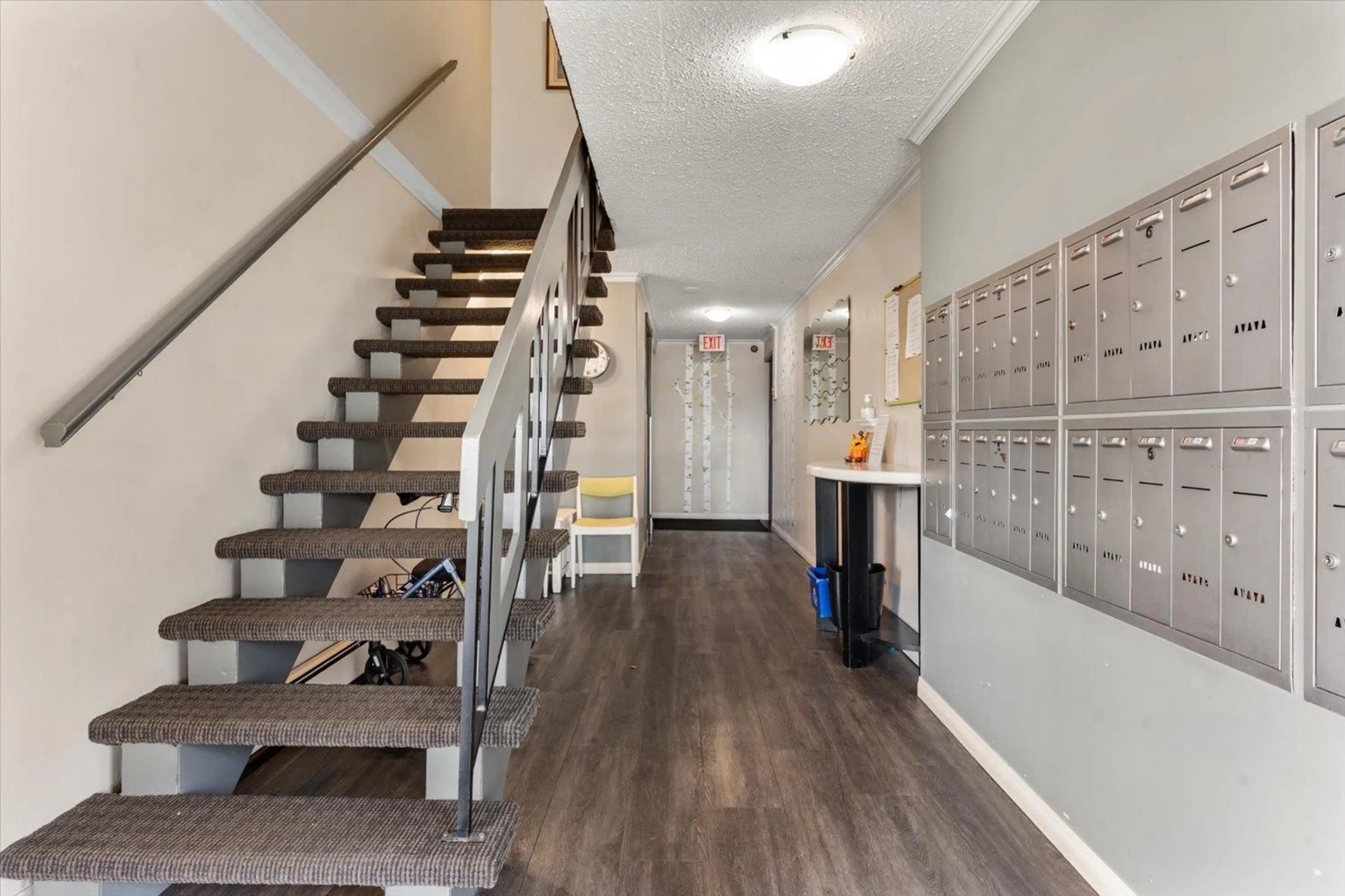 Indoor entryway for 109 - 9175 MARY STREET, Chilliwack British Columbia V2P4H7