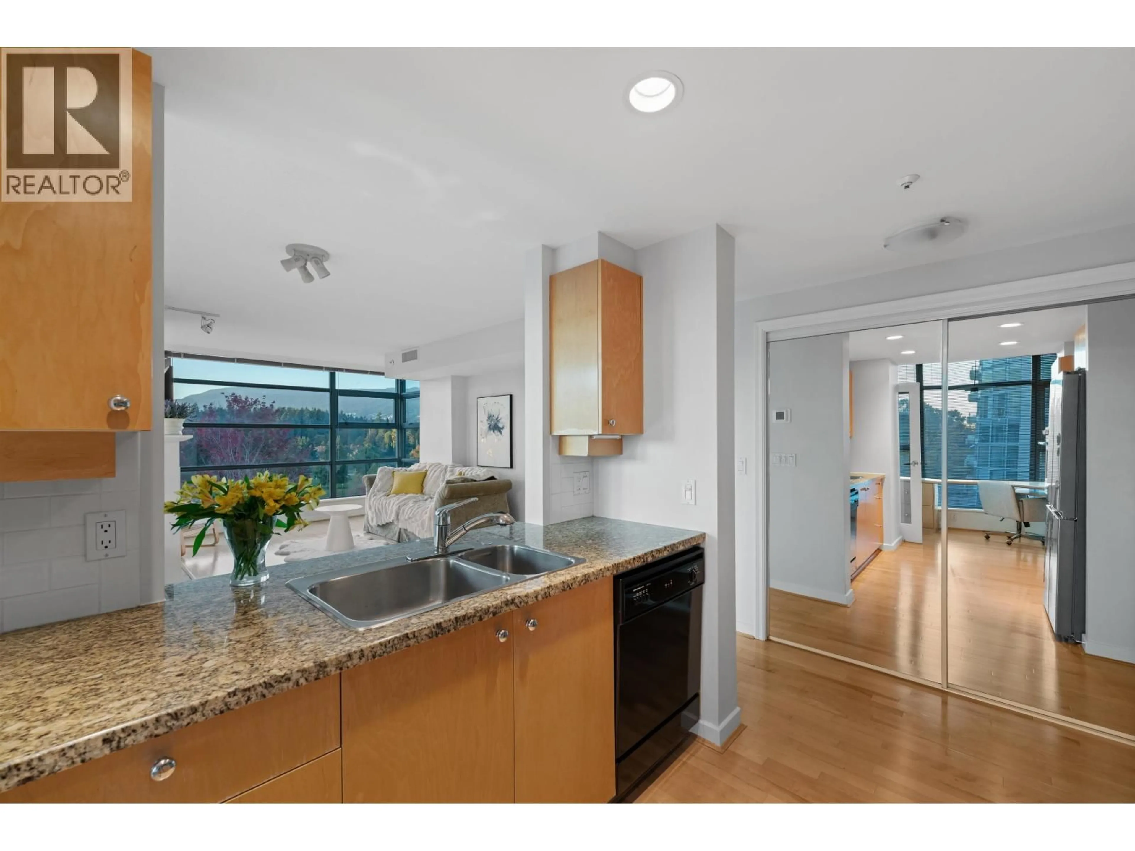 Open concept kitchen, unknown for 504 - 1790 BAYSHORE DRIVE, Vancouver British Columbia V6G3G5