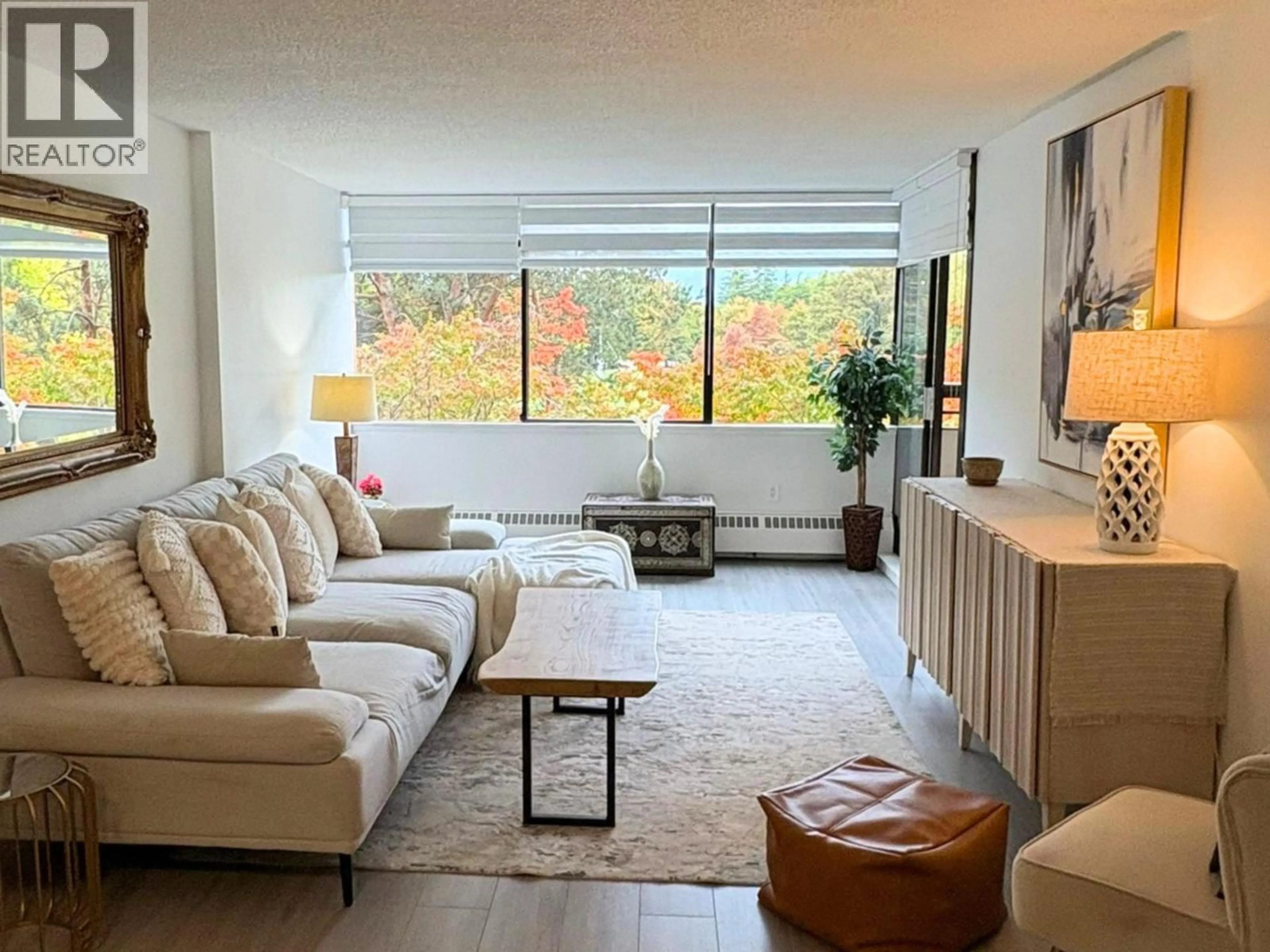 Living room with furniture, unknown for 407 - 6611 MINORU BOULEVARD, Richmond British Columbia V6Y1Y9
