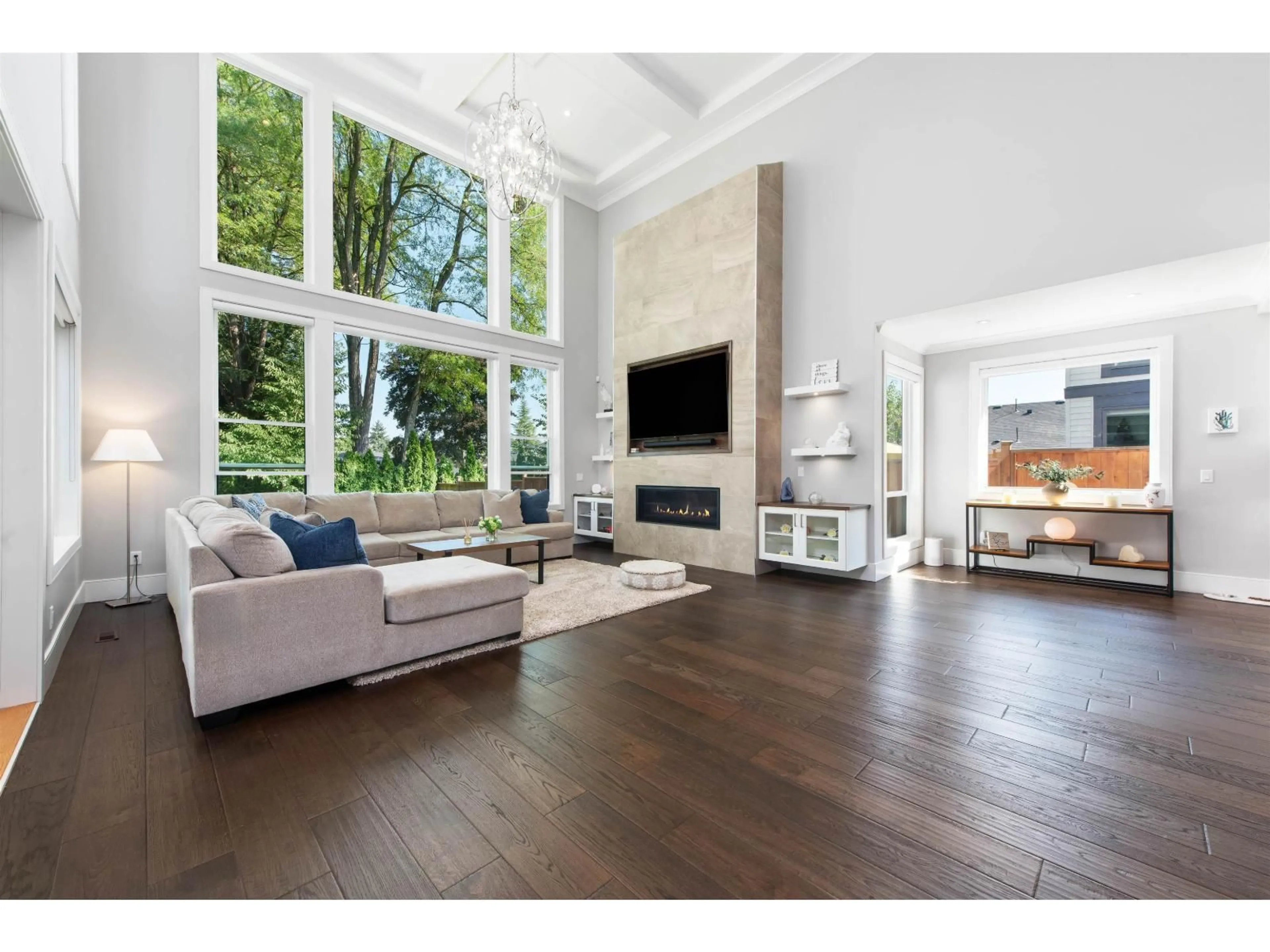 Living room with furniture, wood/laminate floor for 20025 GRADE, Langley British Columbia V3A4J3