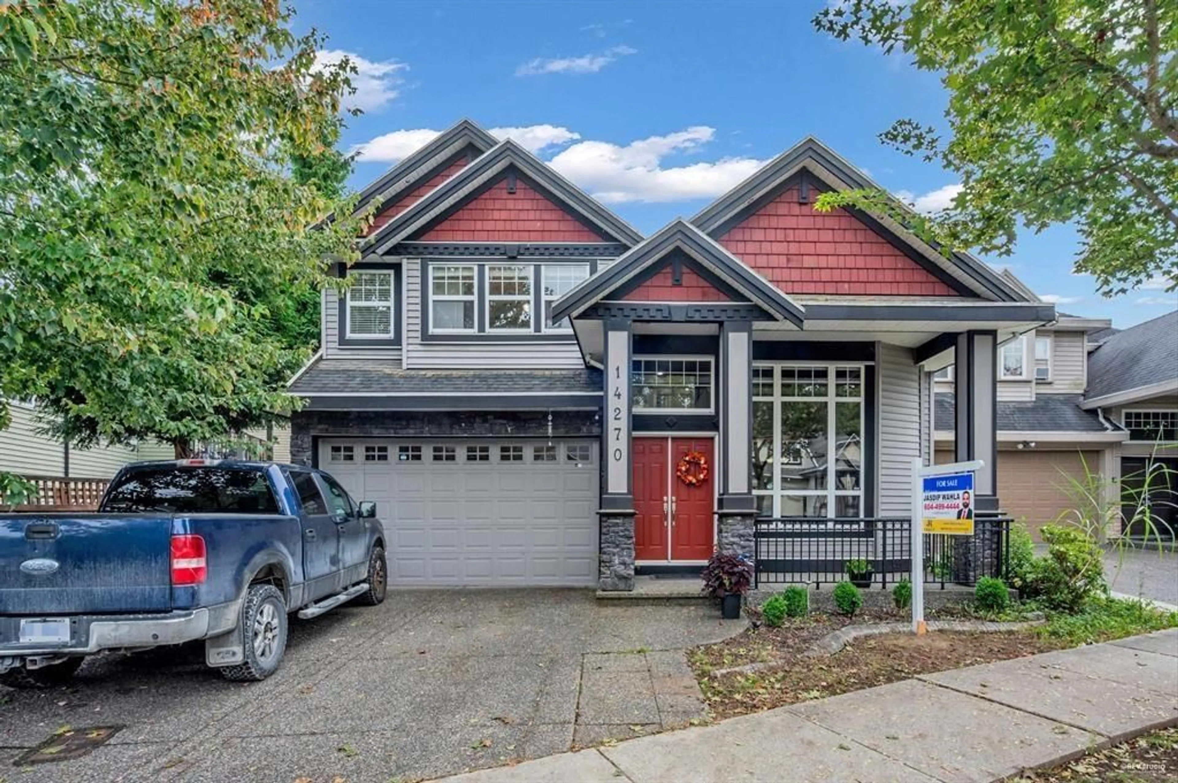 Home with vinyl exterior material, street for 14270 65, Surrey British Columbia V3W1T4