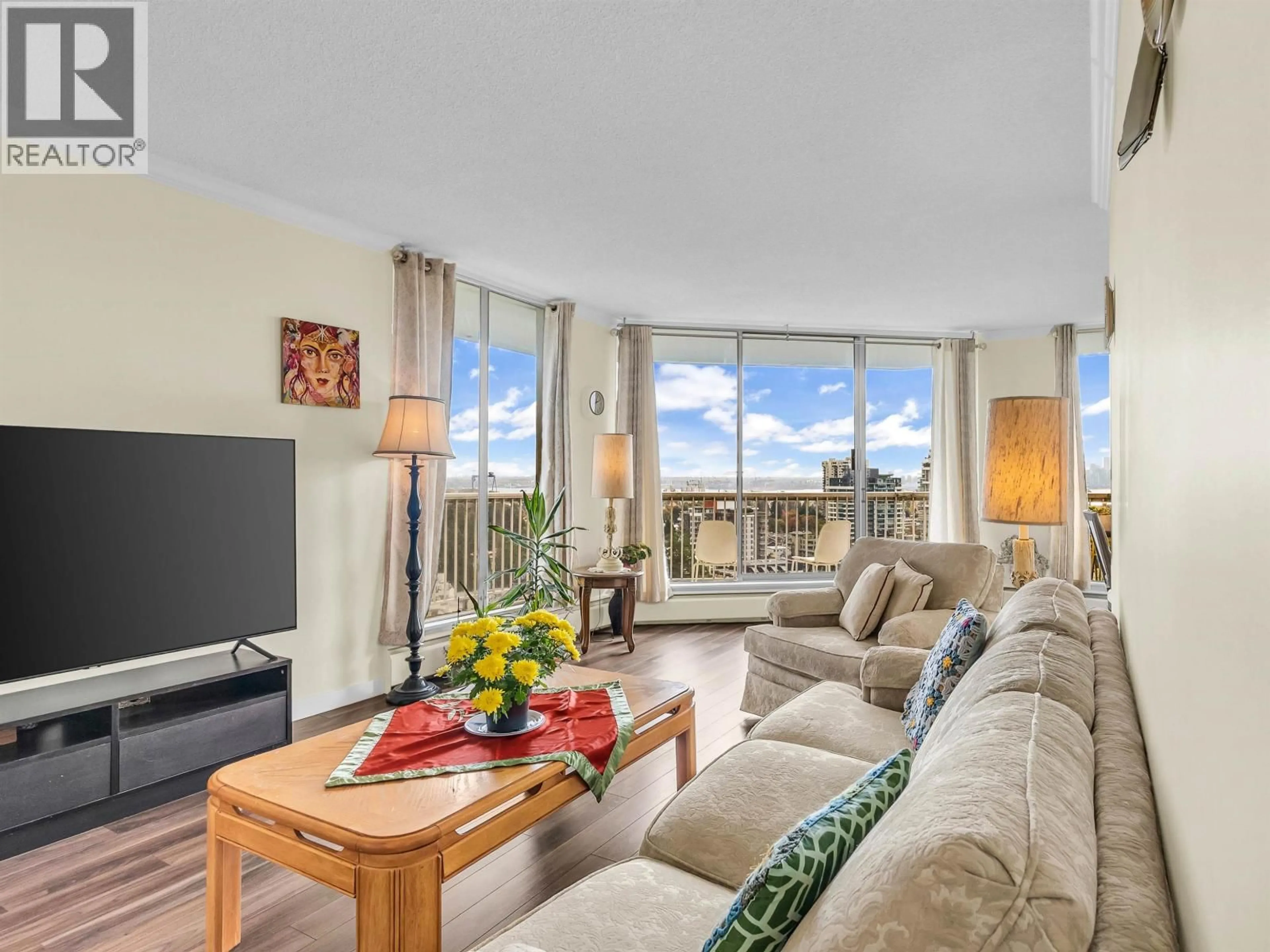 Living room with furniture, unknown for 1609 - 2024 FULLERTON AVENUE, North Vancouver British Columbia V7P3G4