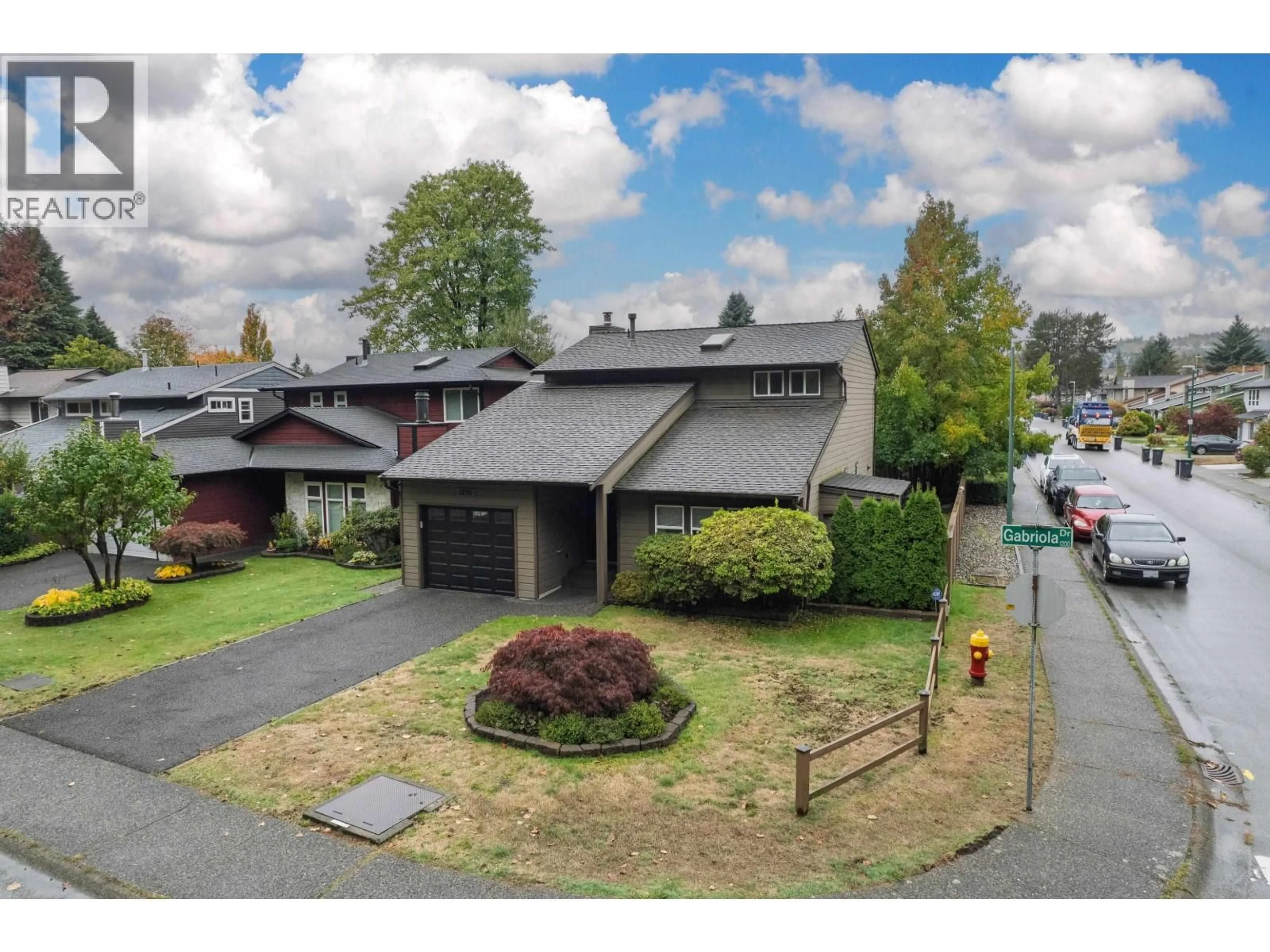 A pic from outside/outdoor area/front of a property/back of a property/a pic from drone, street for 1276 GABRIOLA DRIVE, Coquitlam British Columbia V3E1P5