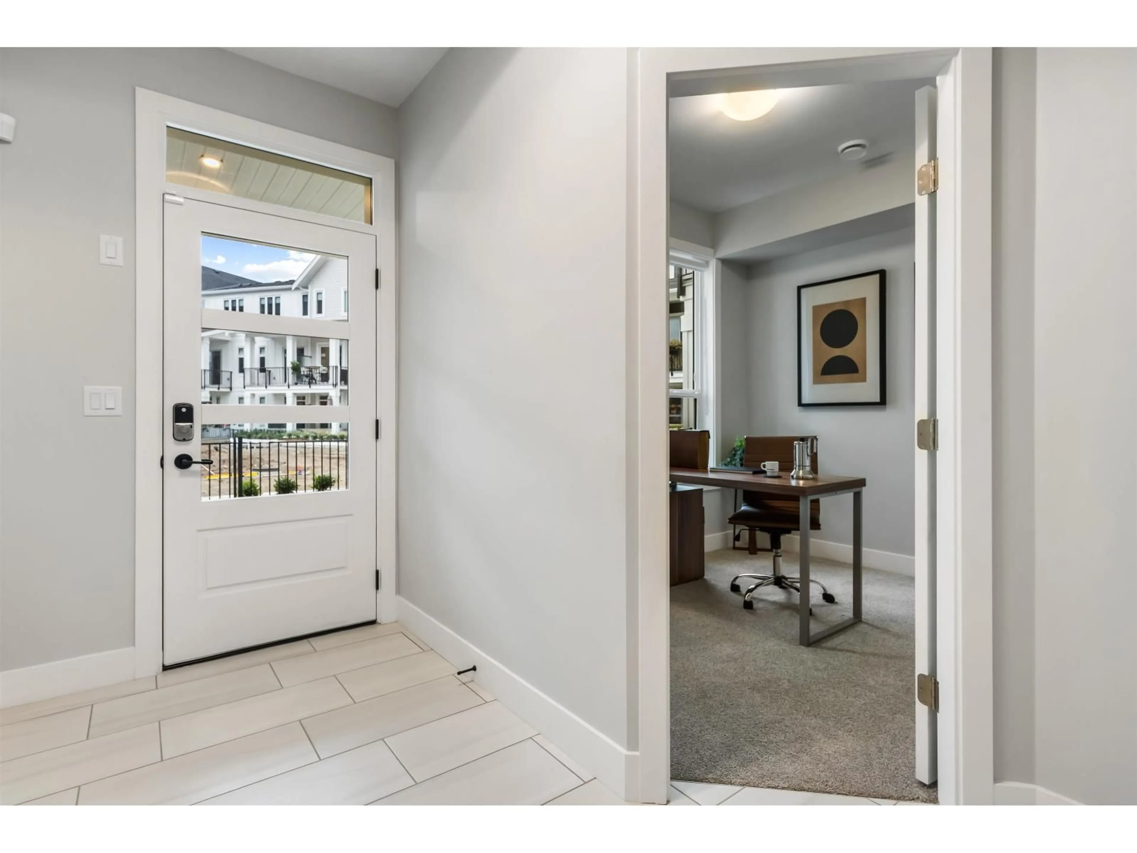 Indoor entryway for 10 - 7312 MULBERRY ROAD, Chilliwack British Columbia V2R6M1