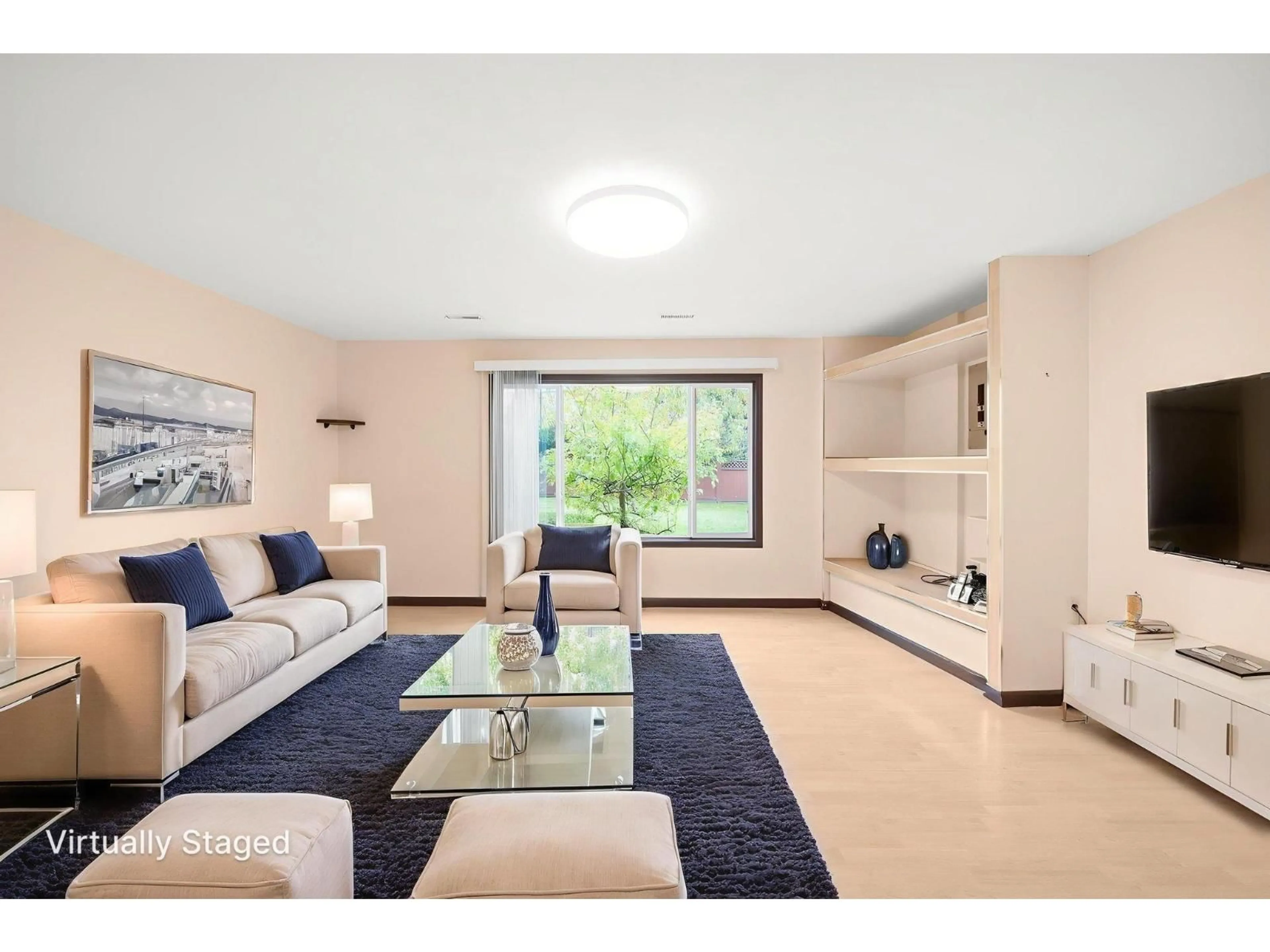 Living room with furniture, unknown for 12851 104, Surrey British Columbia V3T1T3