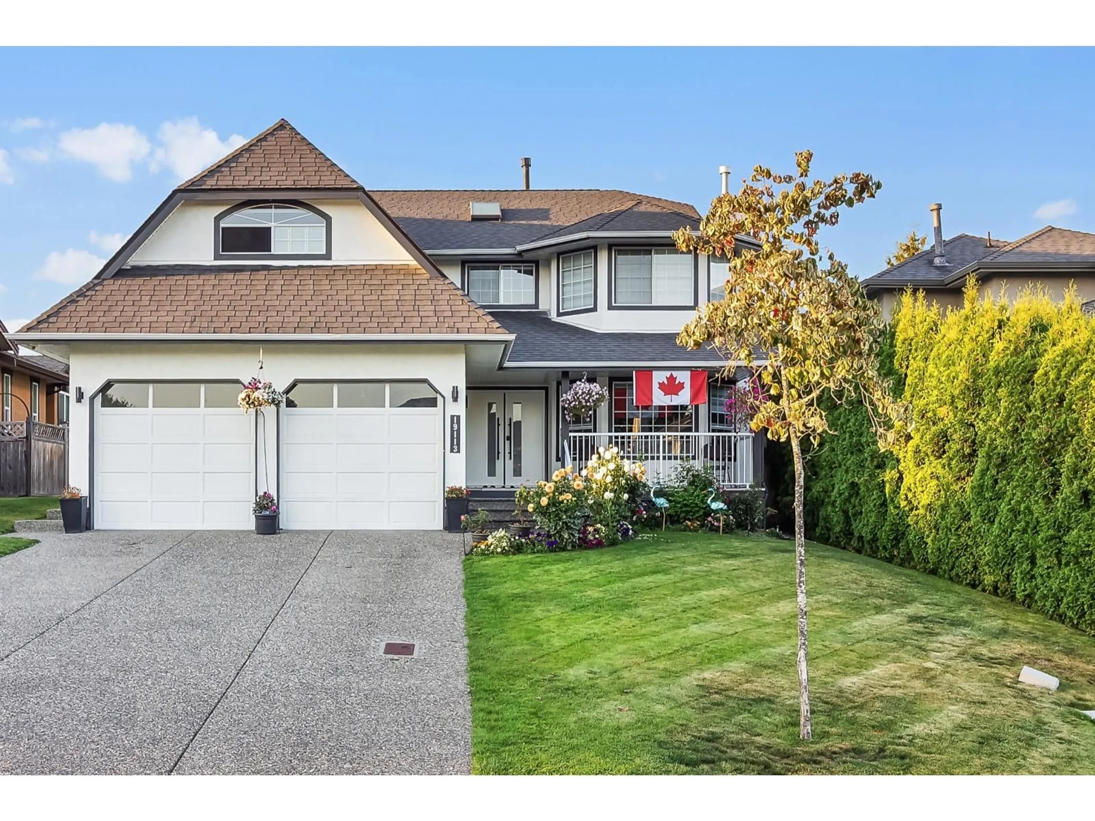Home with vinyl exterior material, street for 19113 62A, Surrey British Columbia V3S8C6