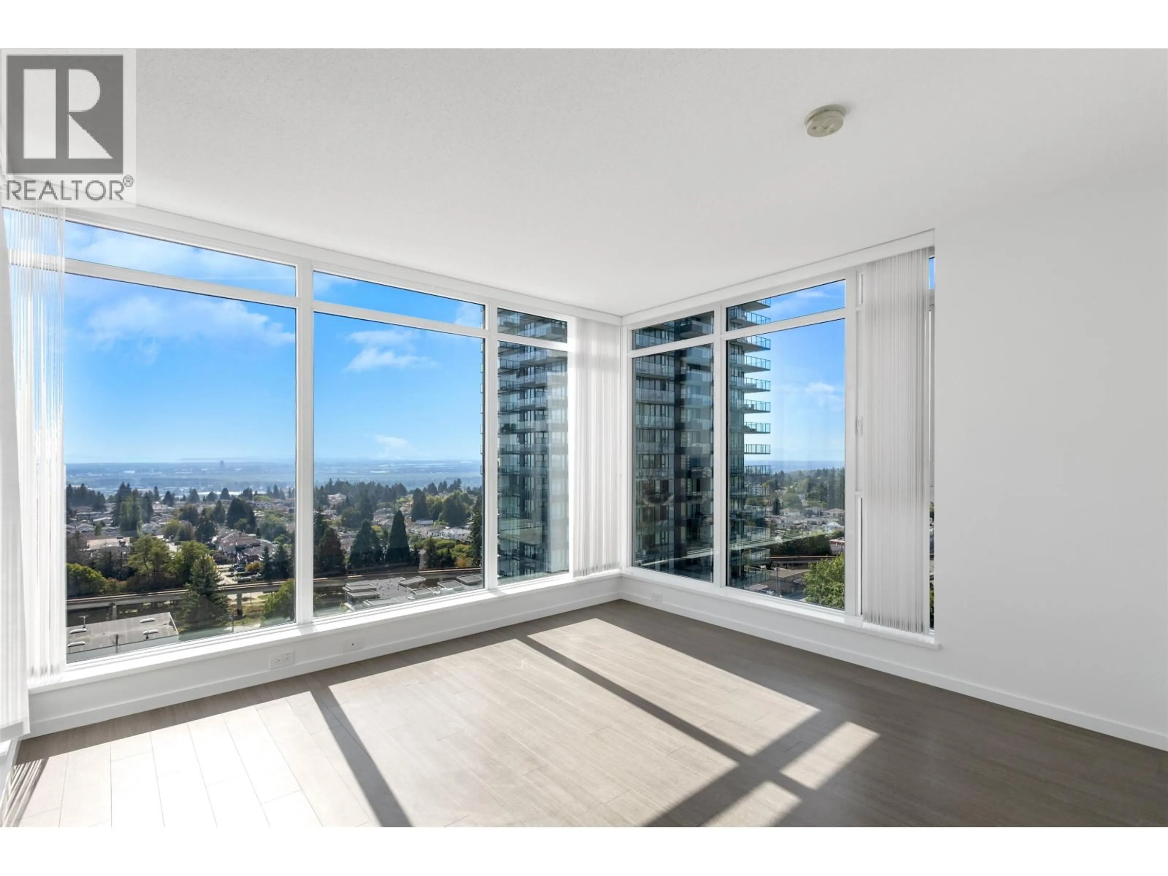 A pic of a room for 1701 - 6700 DUNBLANE AVENUE, Burnaby British Columbia V5H0J3