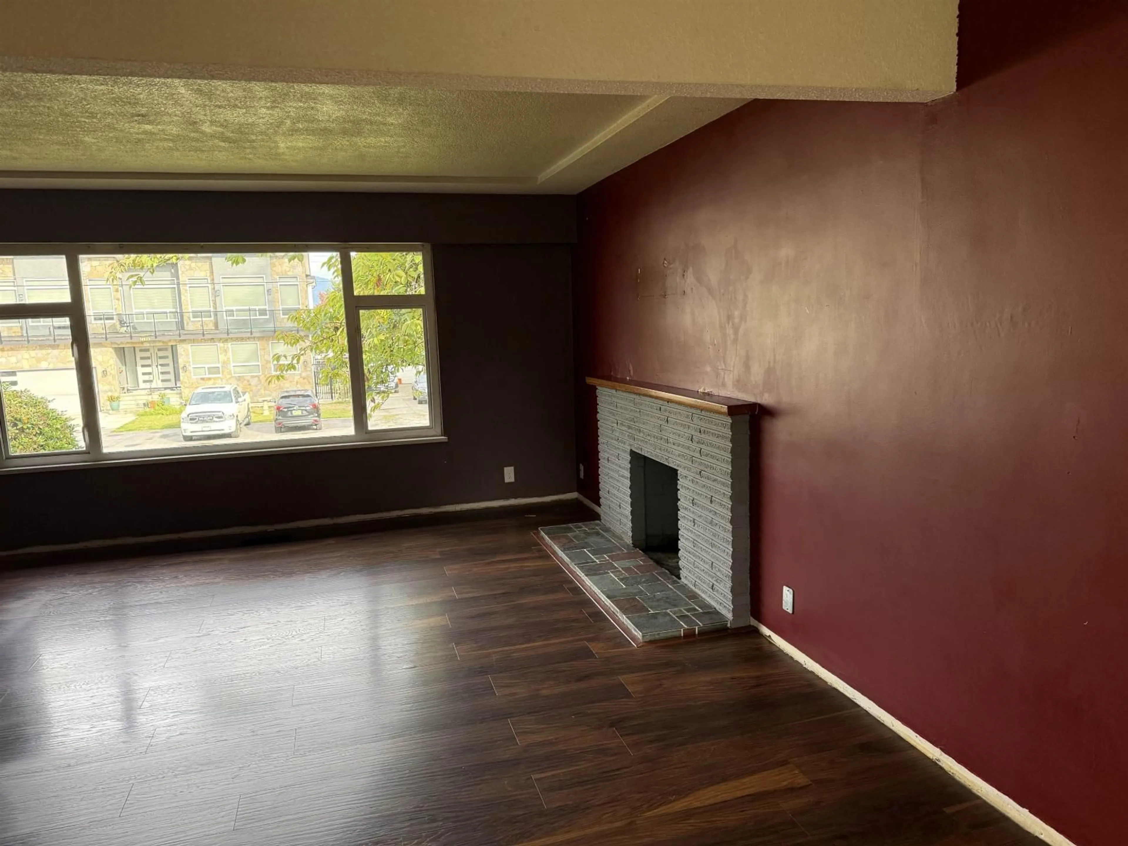 A pic of a room for 14636 109A, Surrey British Columbia V3R1Y8