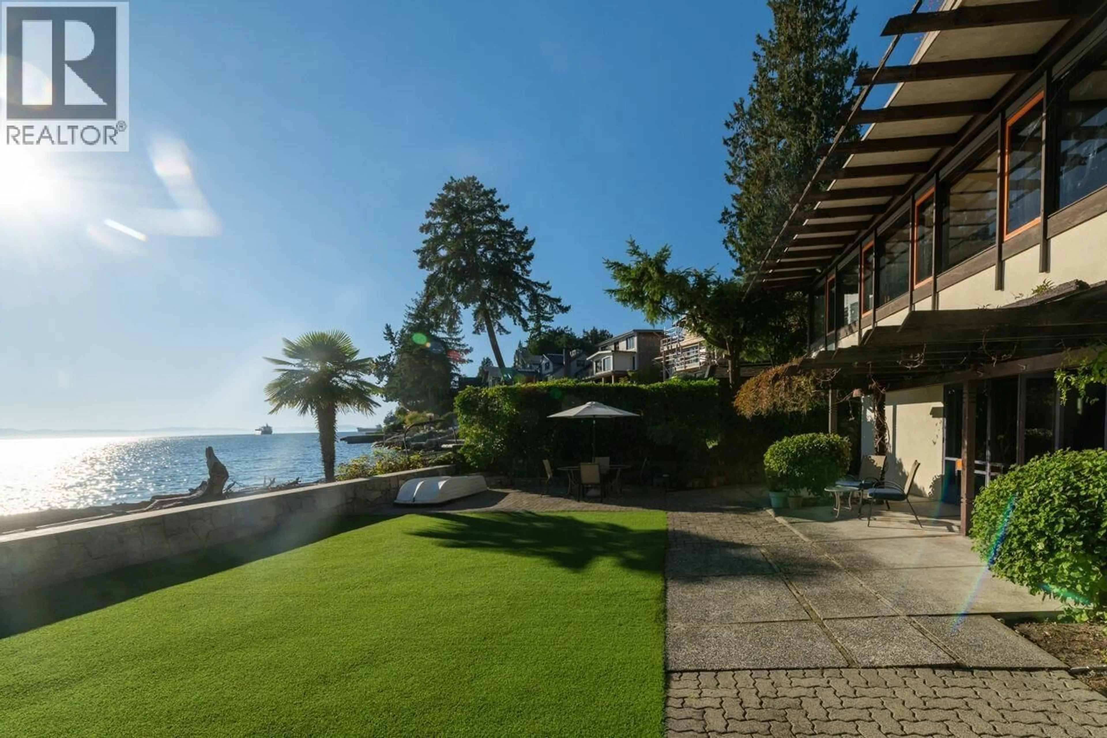 Patio, water/lake/river/ocean view for 3248 MARINE DRIVE, West Vancouver British Columbia V7V1M7