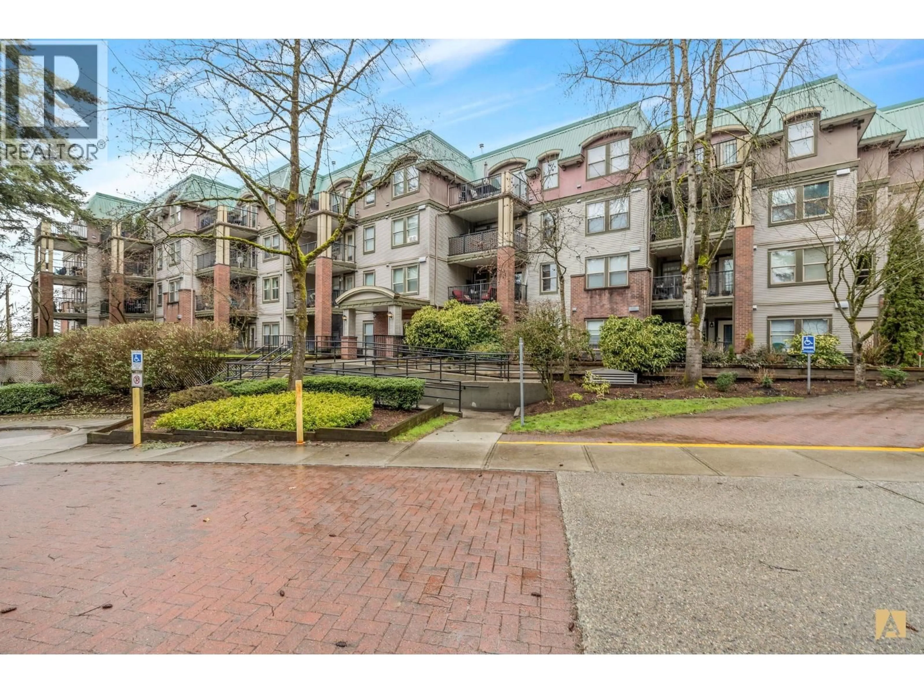 Unknown for 415 - 1591 BOOTH AVENUE, Coquitlam British Columbia V3K1B7