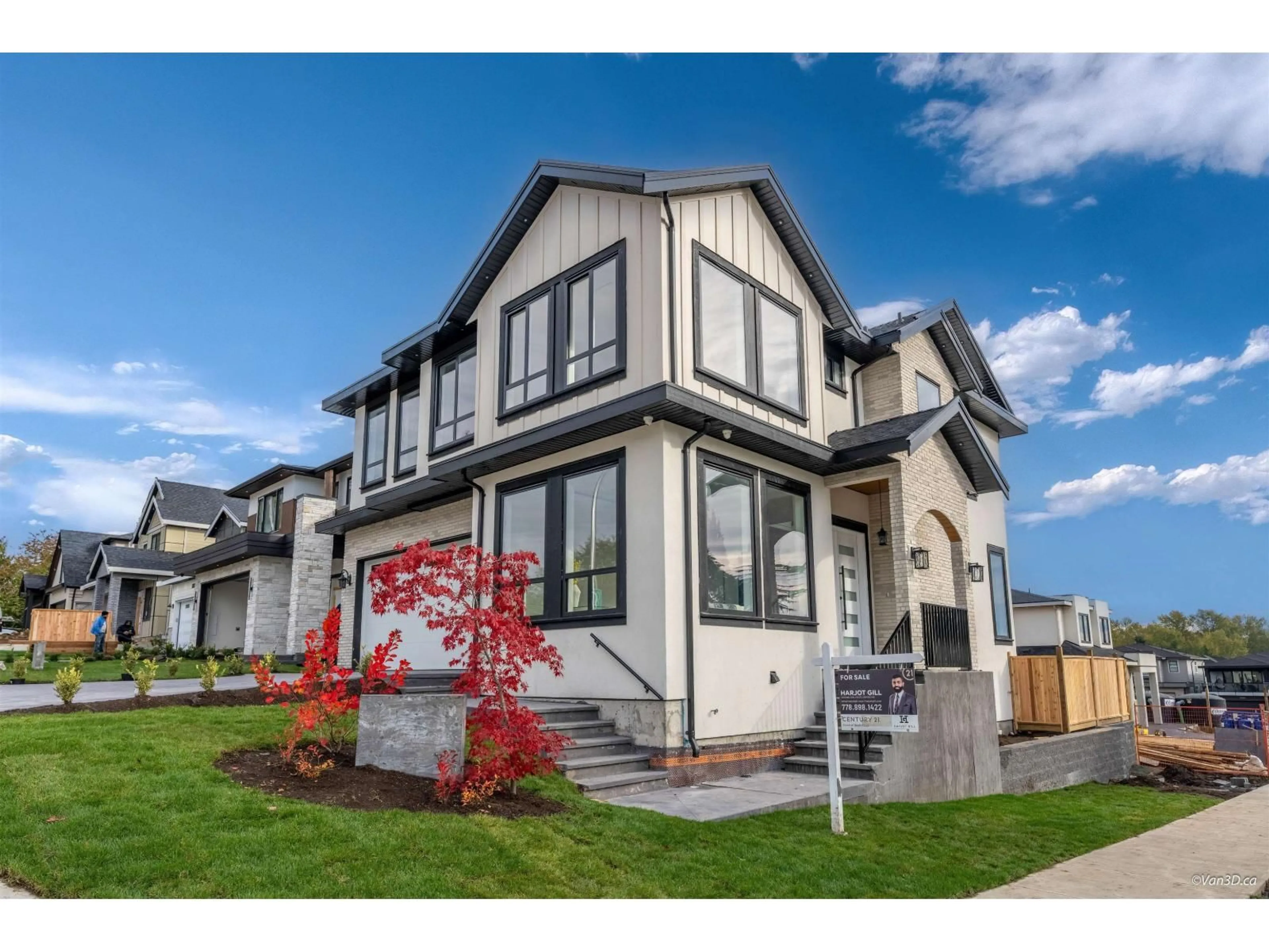 Home with vinyl exterior material, street for 6906 204A, Langley British Columbia V2Y4A4