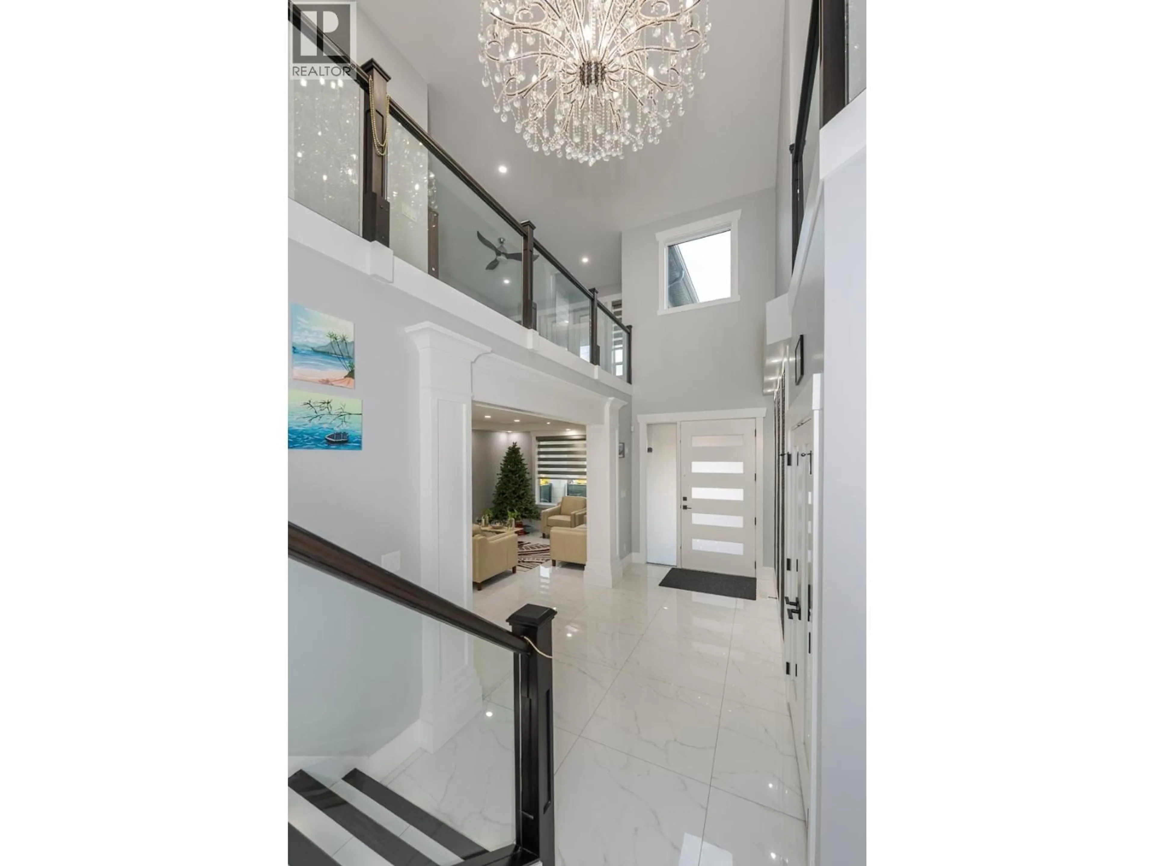 Indoor foyer for 2883 ANDRES ROAD, Prince George British Columbia V2N1L8