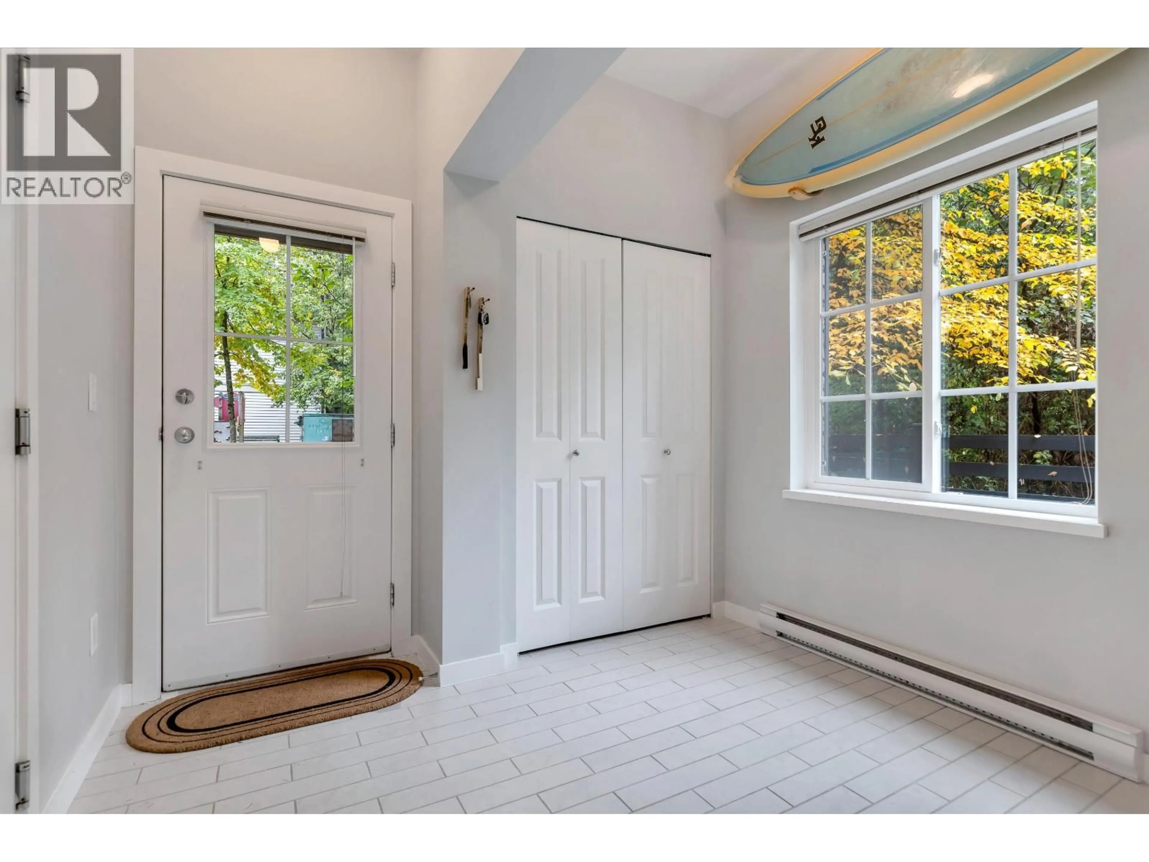 Indoor entryway for 48 - 550 BROWNING PLACE, North Vancouver British Columbia V7H3A9