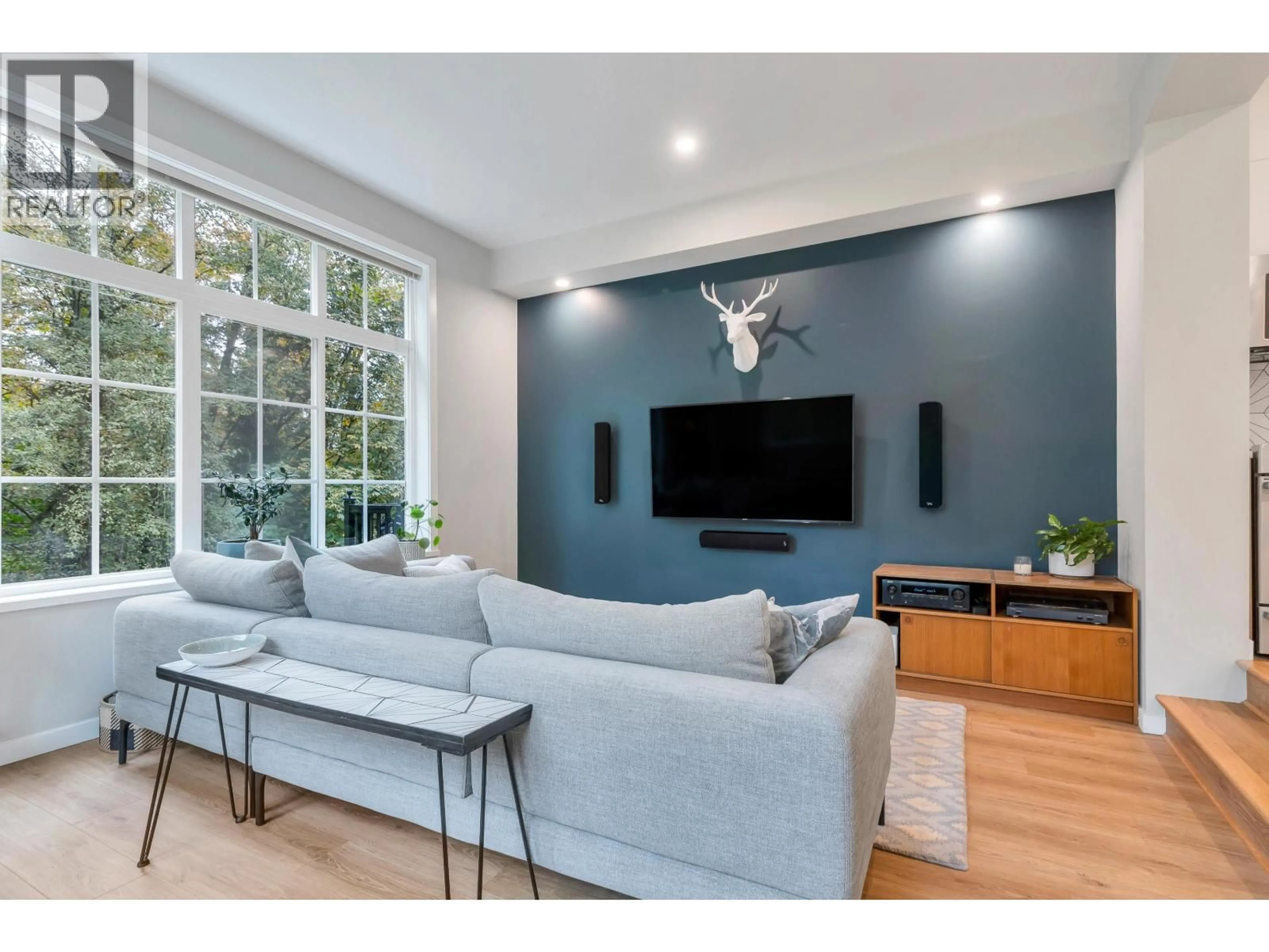 Home theater for 48 - 550 BROWNING PLACE, North Vancouver British Columbia V7H3A9
