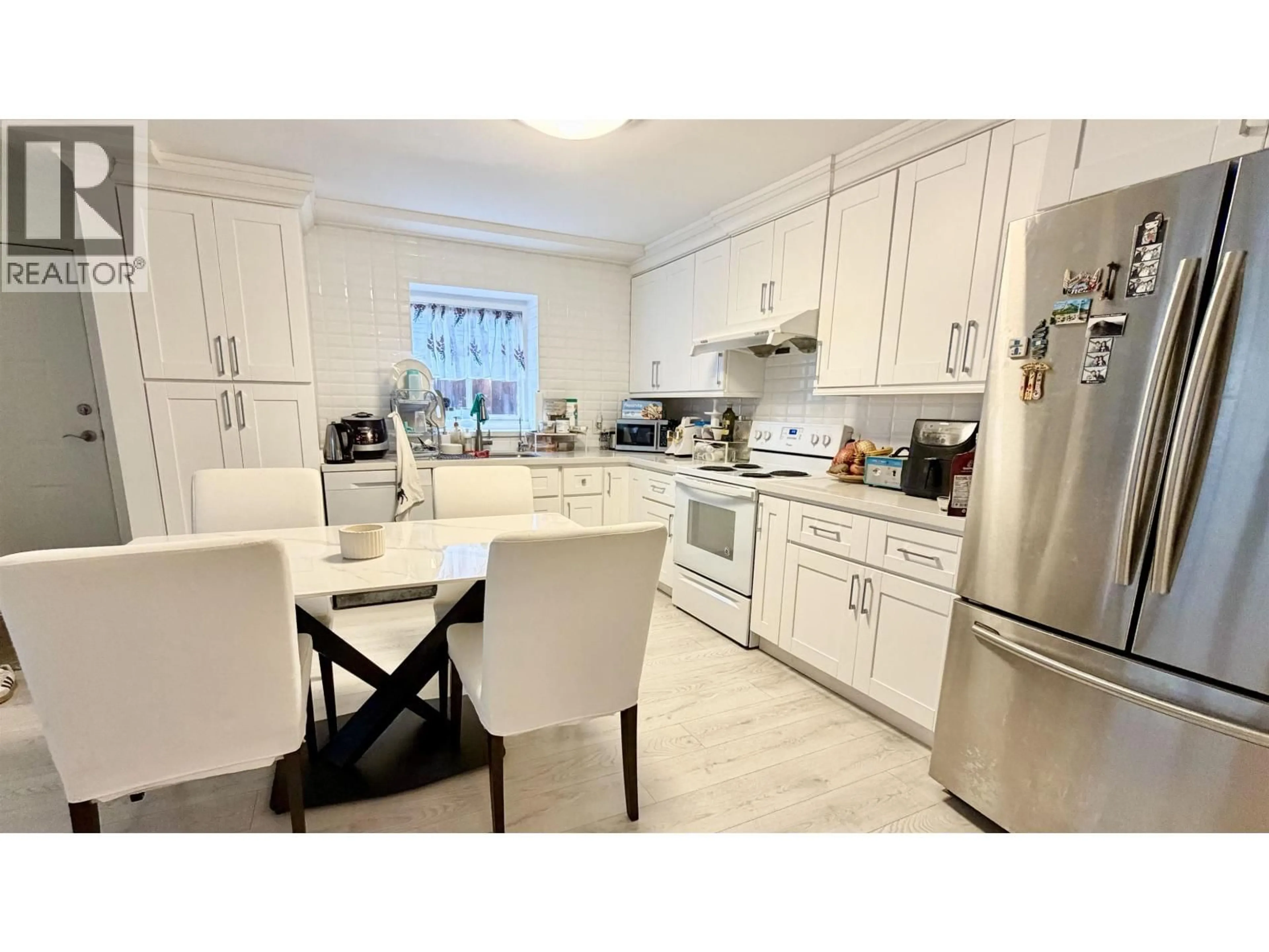 Open concept kitchen, unknown for 111 SAPPER STREET, New Westminster British Columbia V3L3Y6
