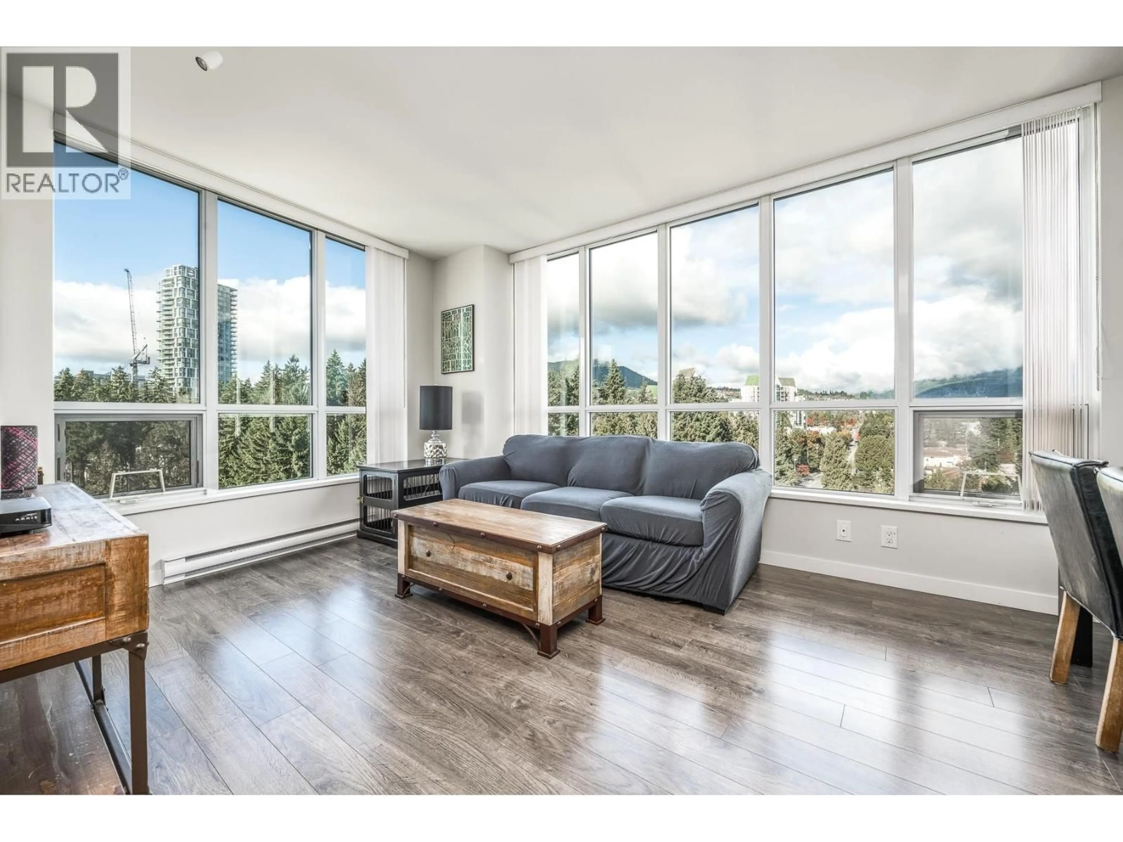 Living room with furniture, wood/laminate floor for 1508 - 3093 WINDSOR GATE, Coquitlam British Columbia V3B0N2