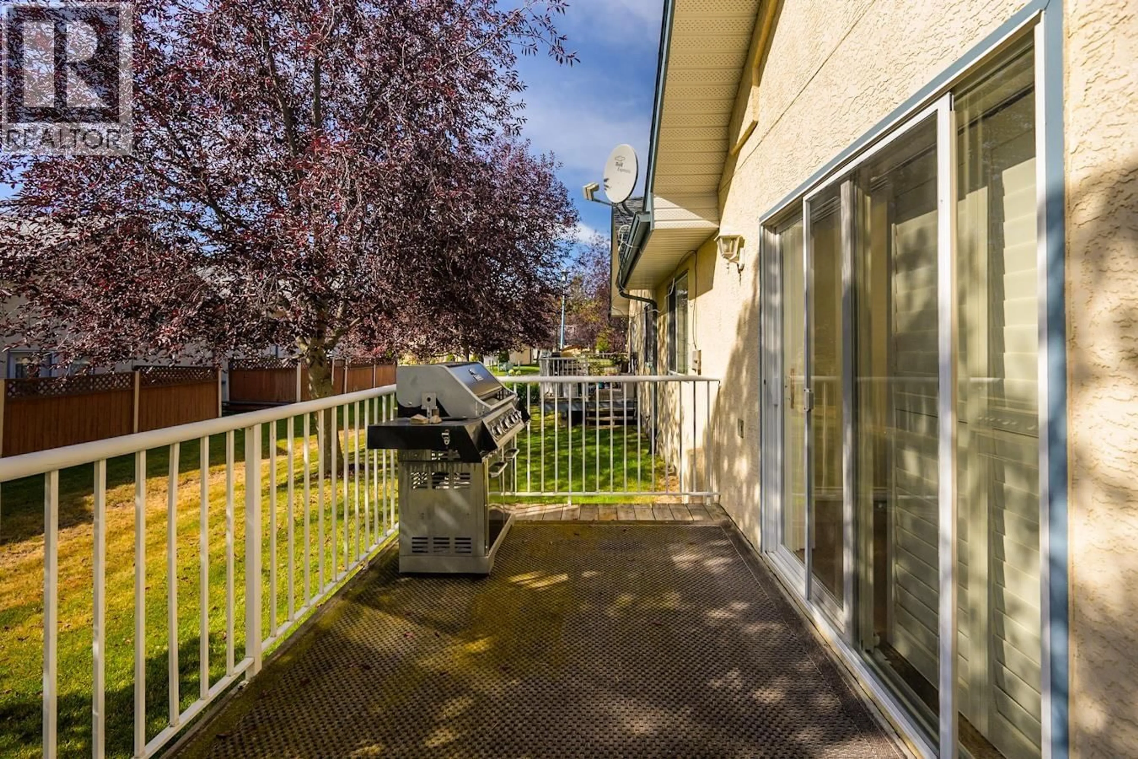 Patio, street for 147 - 6807 WESTGATE AVENUE, Prince George British Columbia V2N5T8