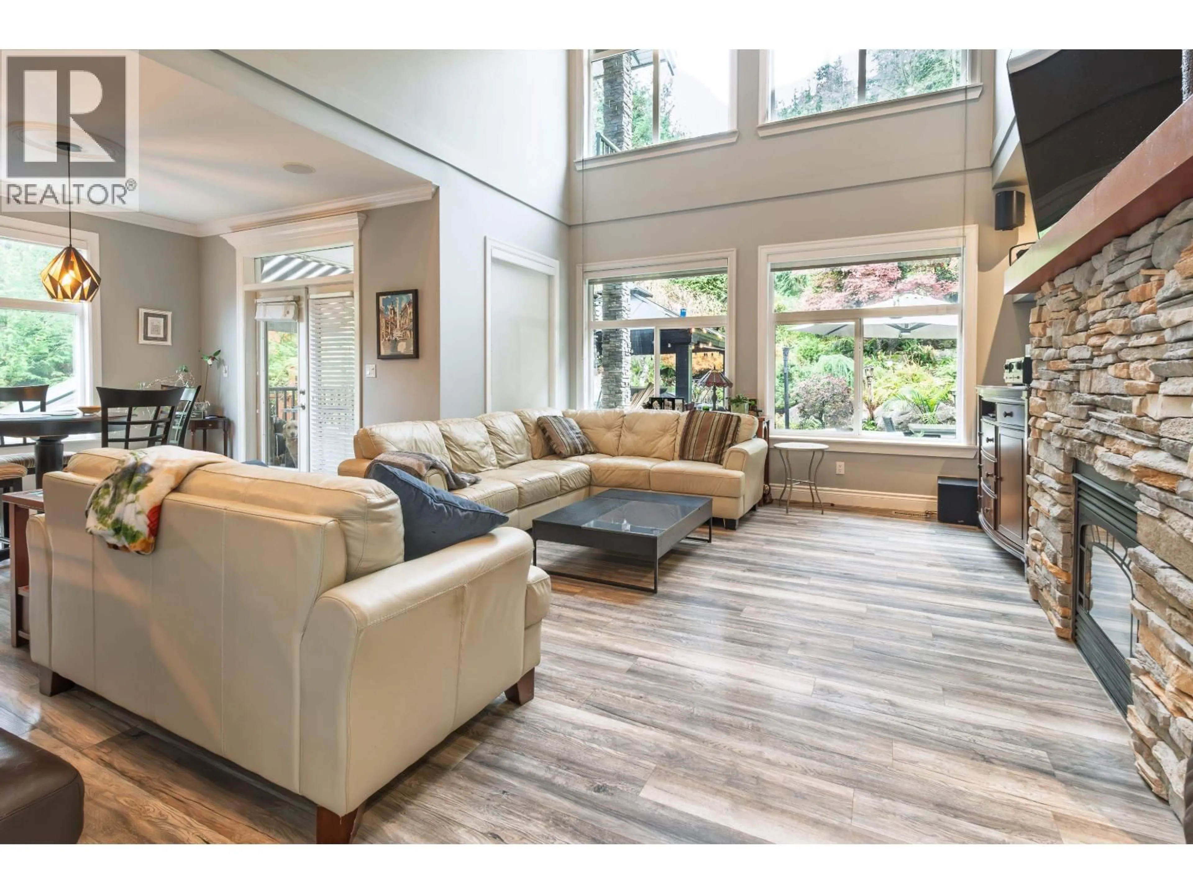 Living room with furniture, unknown for 2915 FERN DRIVE, Anmore British Columbia V3H4W9