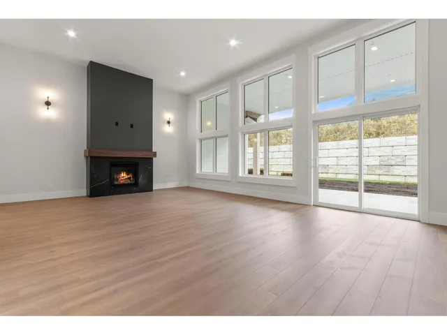 10006 TRILLIUM WAY, Rosedale 4