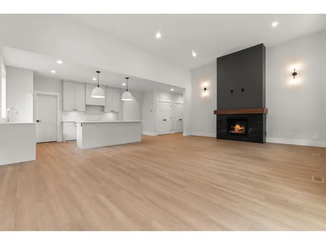10006 TRILLIUM WAY, Rosedale 5