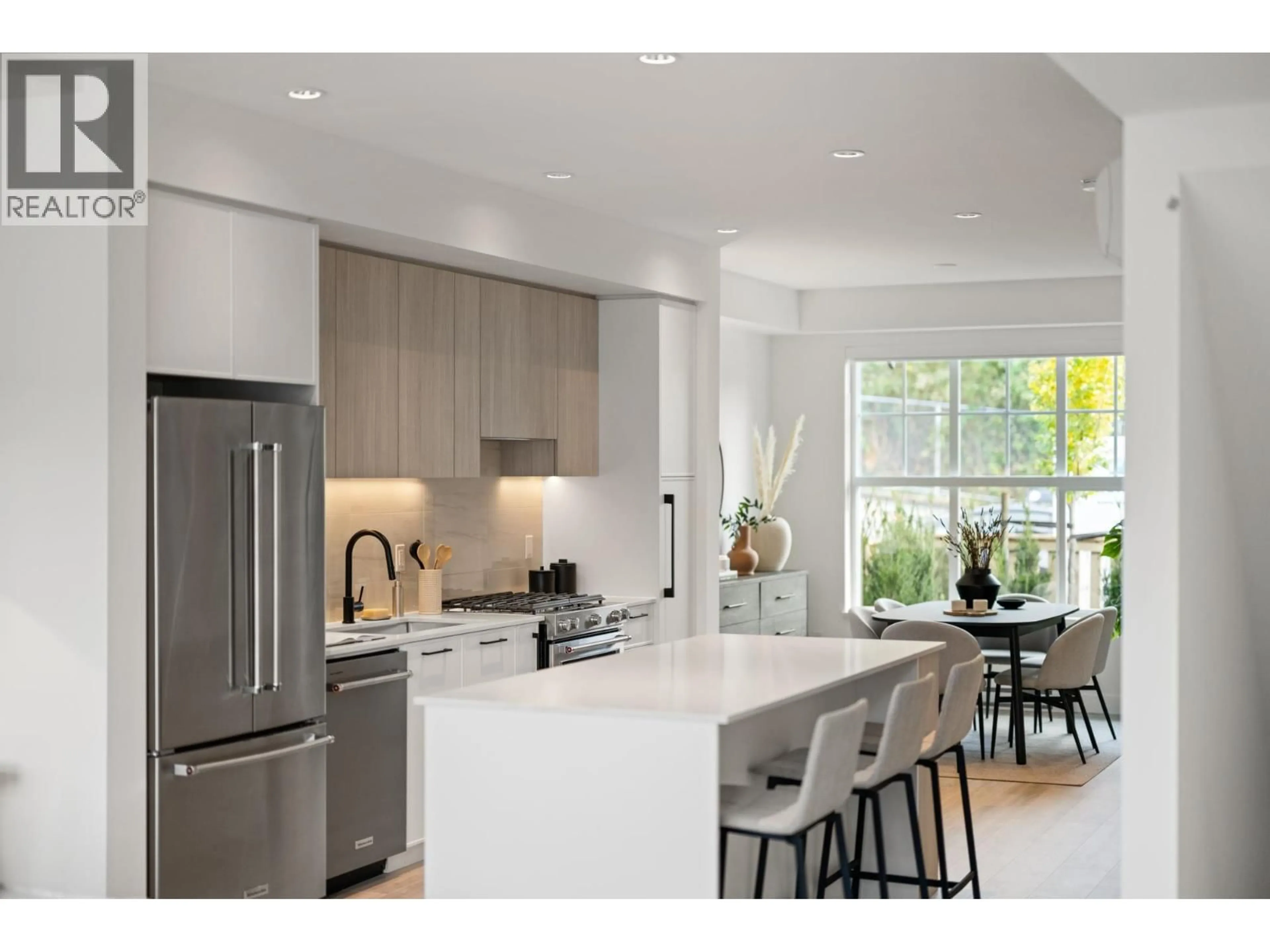 Contemporary kitchen, unknown for 110 - 3421 QUEENSTON AVENUE, Coquitlam British Columbia V3E0V9