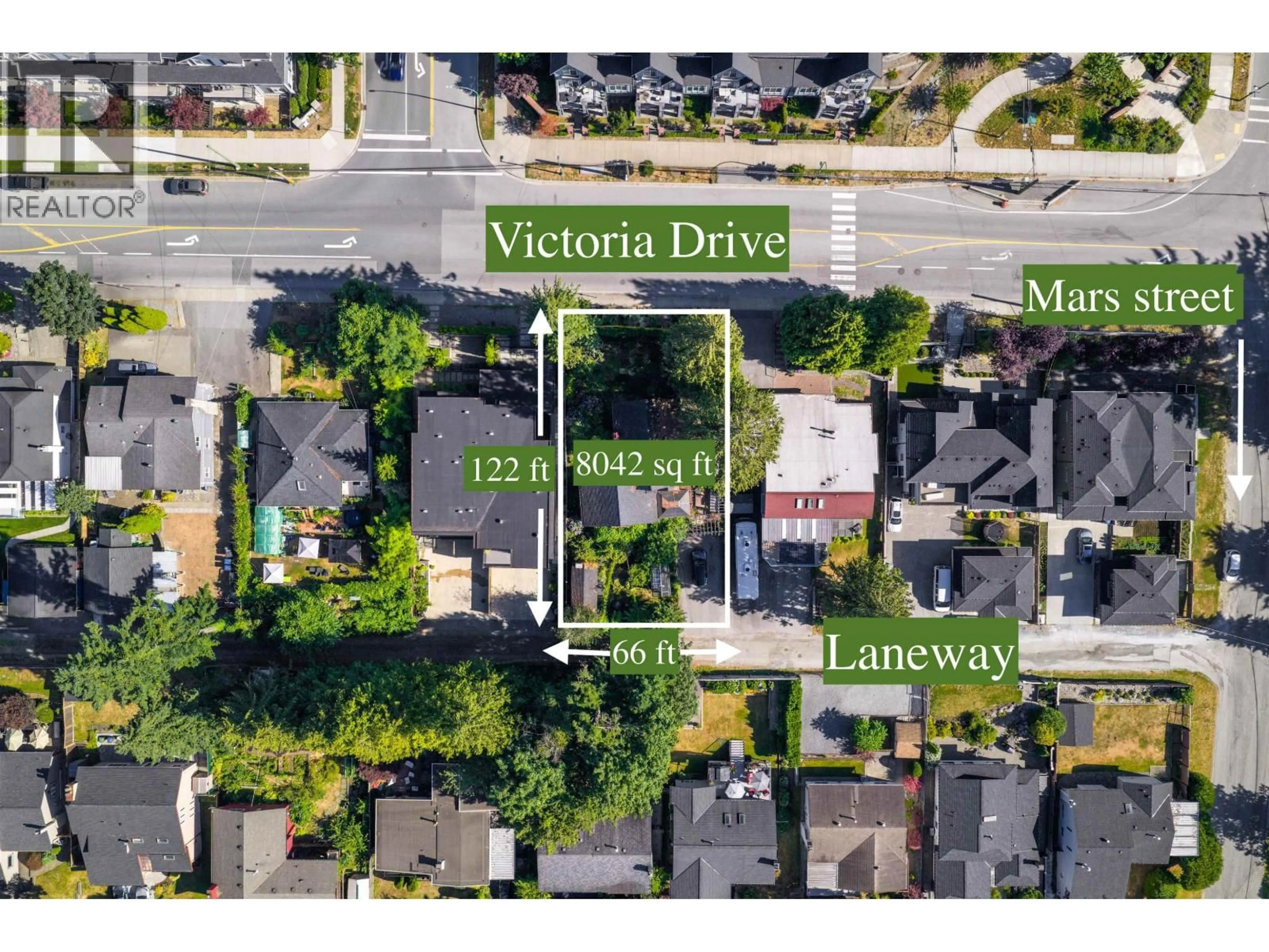 A pic from outside/outdoor area/front of a property/back of a property/a pic from drone, street for 840 VICTORIA DRIVE, Port Coquitlam British Columbia V3B2T9
