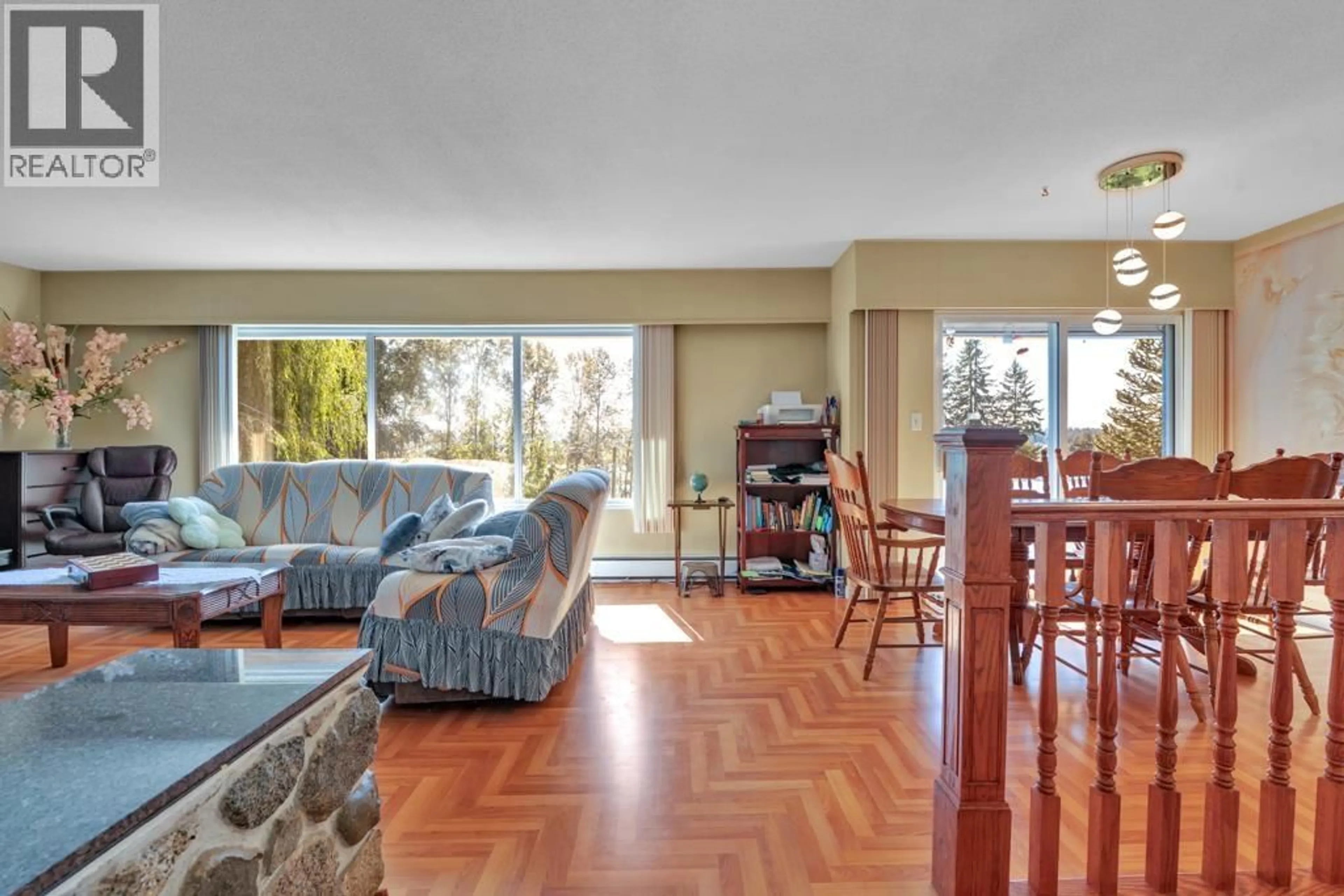 Living room with furniture, unknown for 9370 263 STREET, Maple Ridge British Columbia V2W1K3