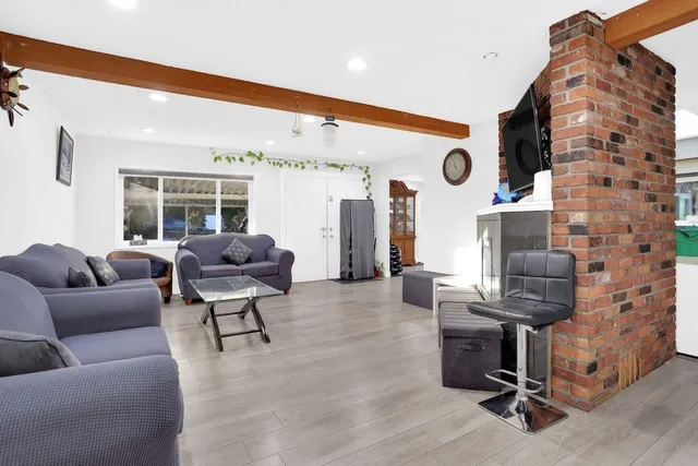 8386 144 STREET, Surrey 3