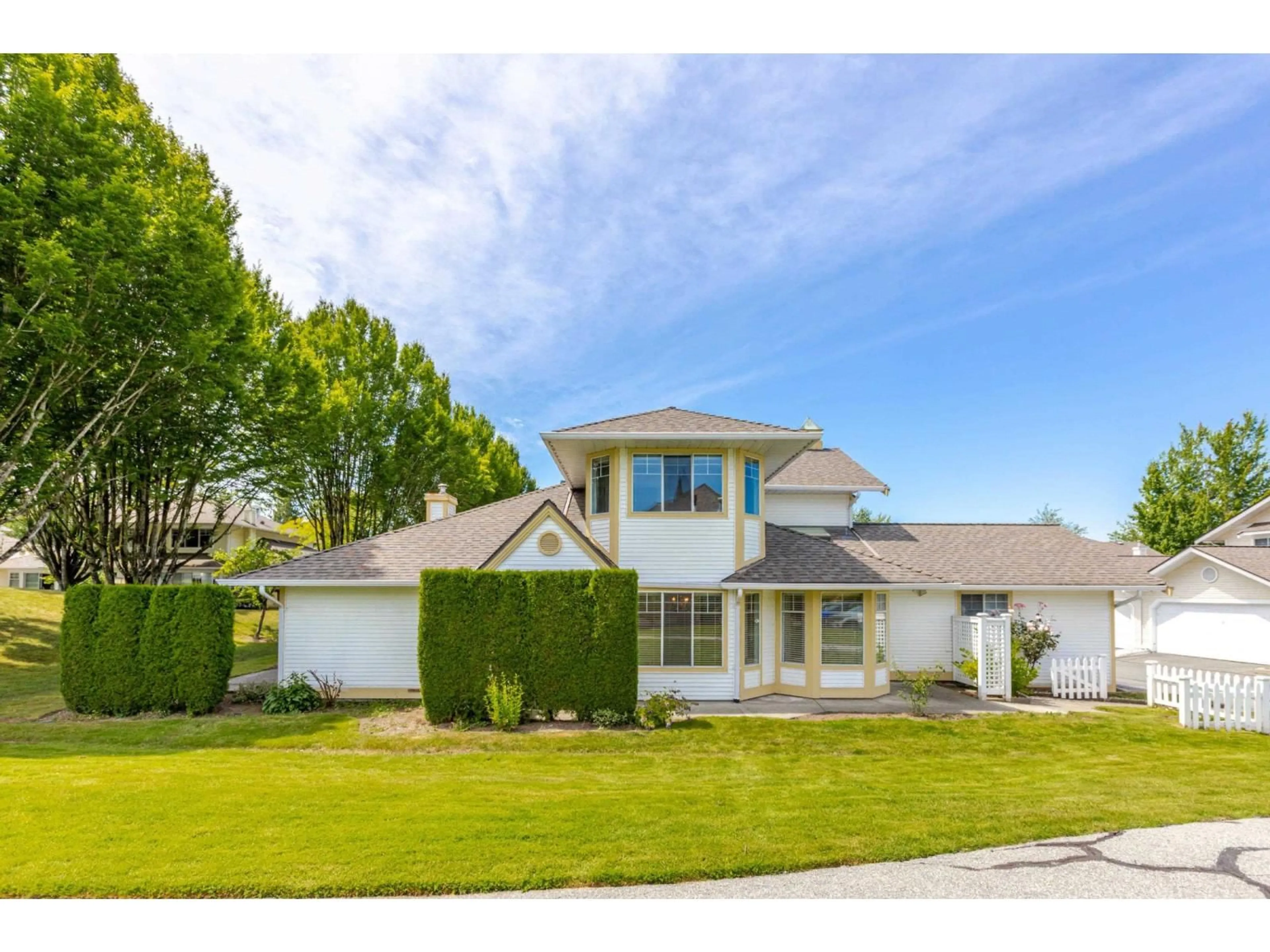 Home with vinyl exterior material, street for 6 - 21138 88TH, Langley British Columbia V1M2G7