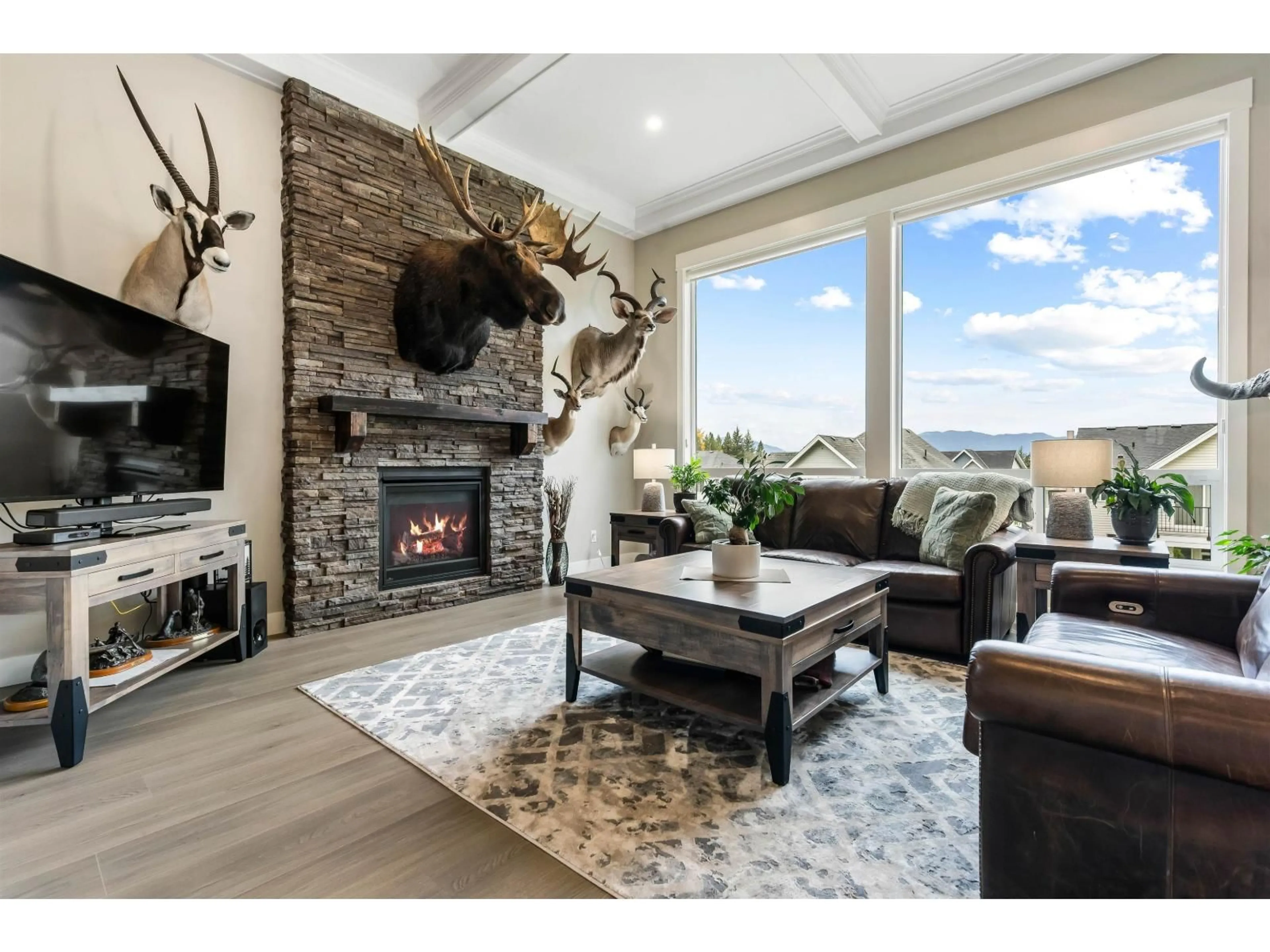 Living room with furniture, unknown for 50203 KENSINGTON DRIVE, Chilliwack British Columbia V4Z1J5