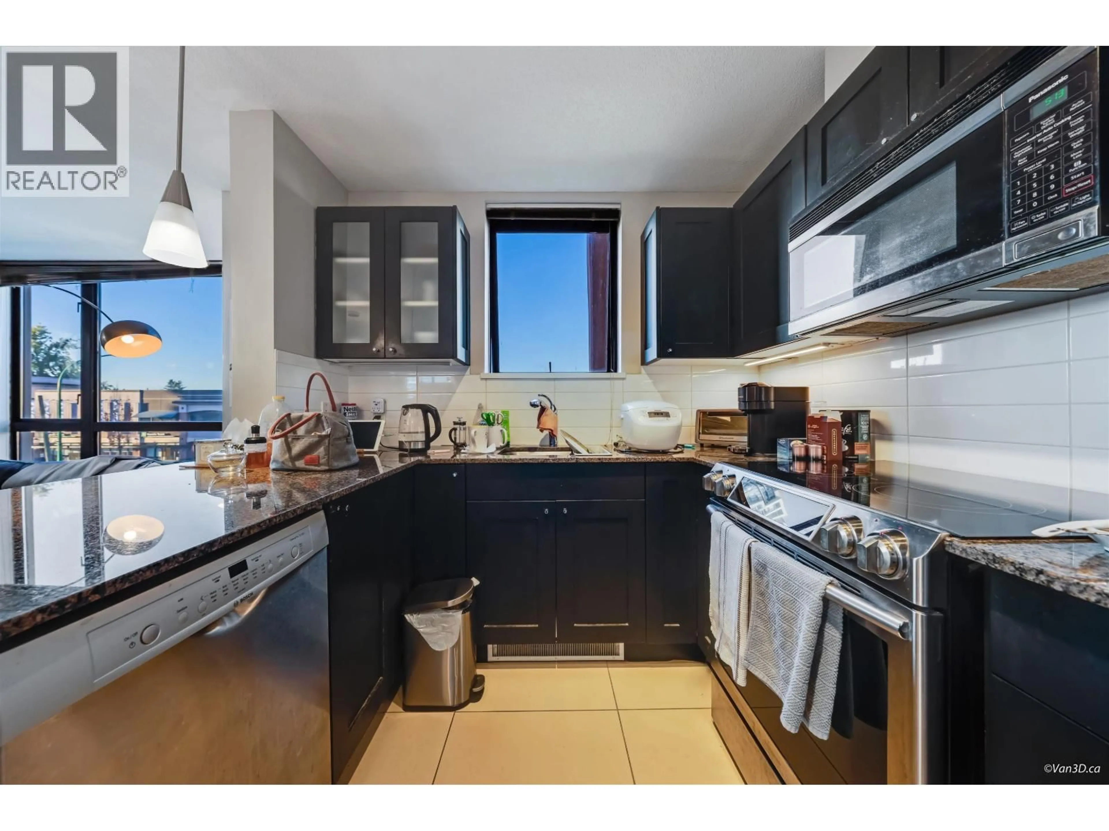 Standard kitchen, unknown for 301 - 7225 ACORN AVENUE, Burnaby British Columbia V5E0A9