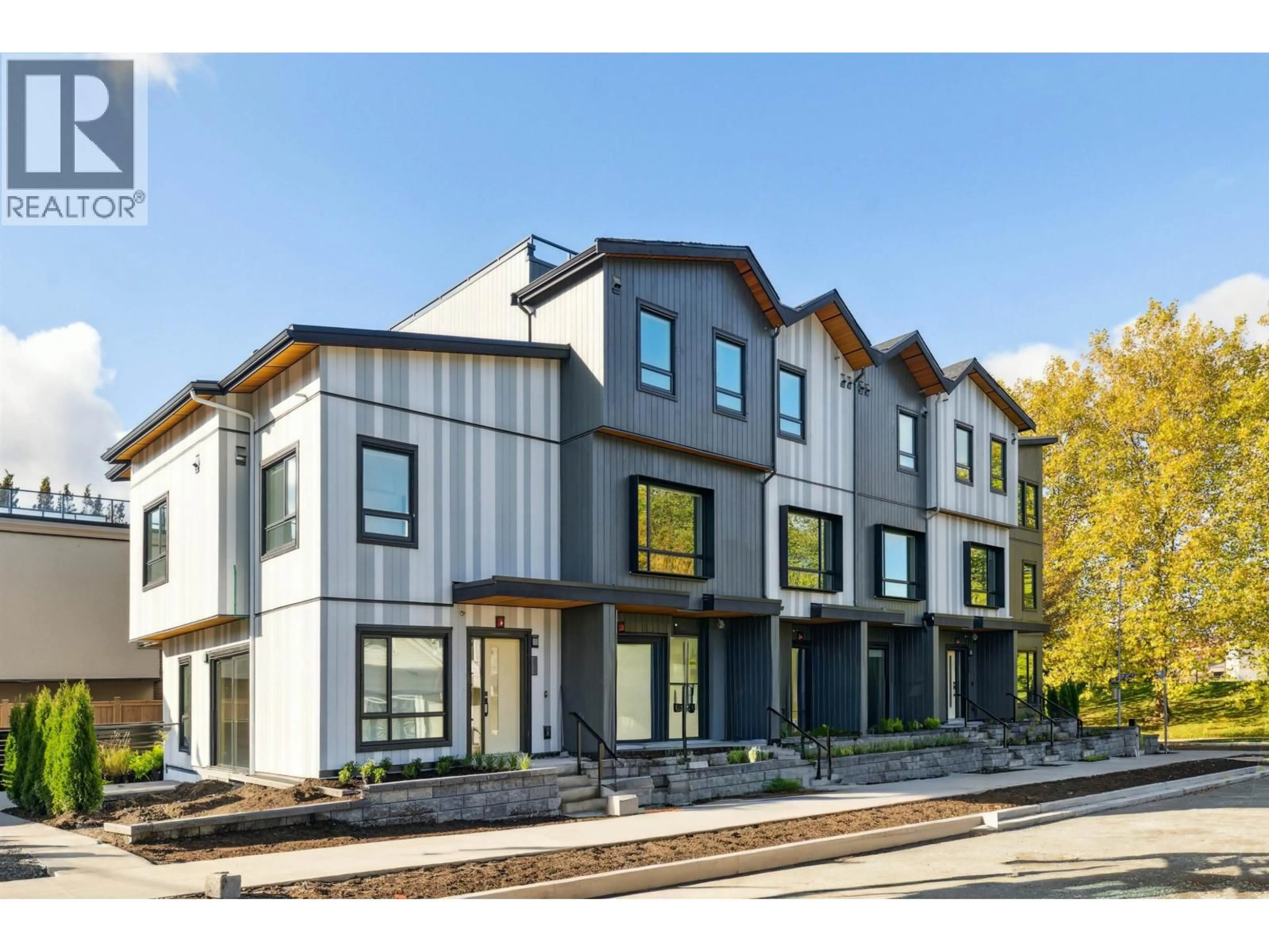 Home with vinyl exterior material, street for 4813 LAUREL STREET, Vancouver British Columbia V5Z3V9