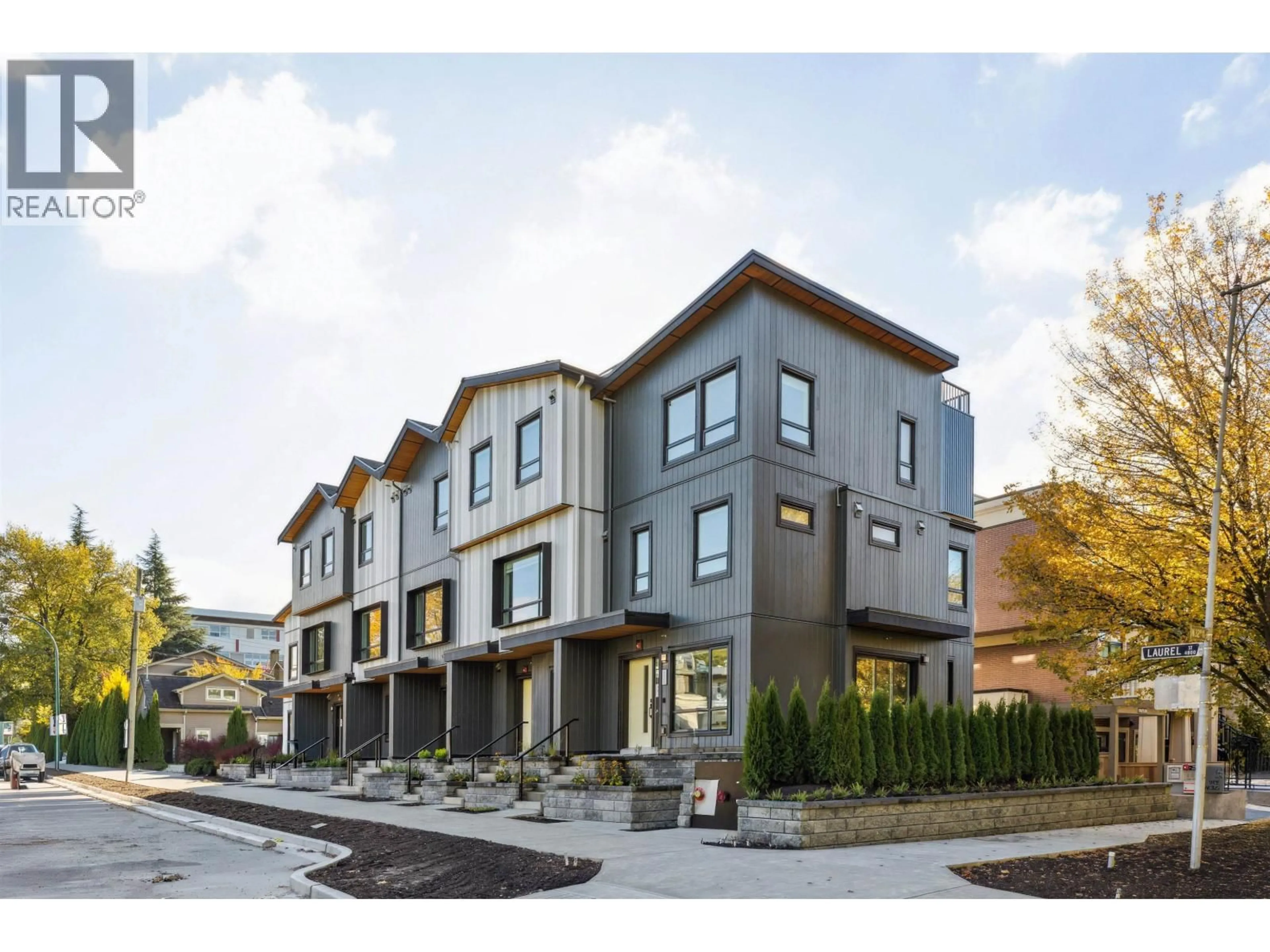 Unknown for 4813 LAUREL STREET, Vancouver British Columbia V5Z3V9