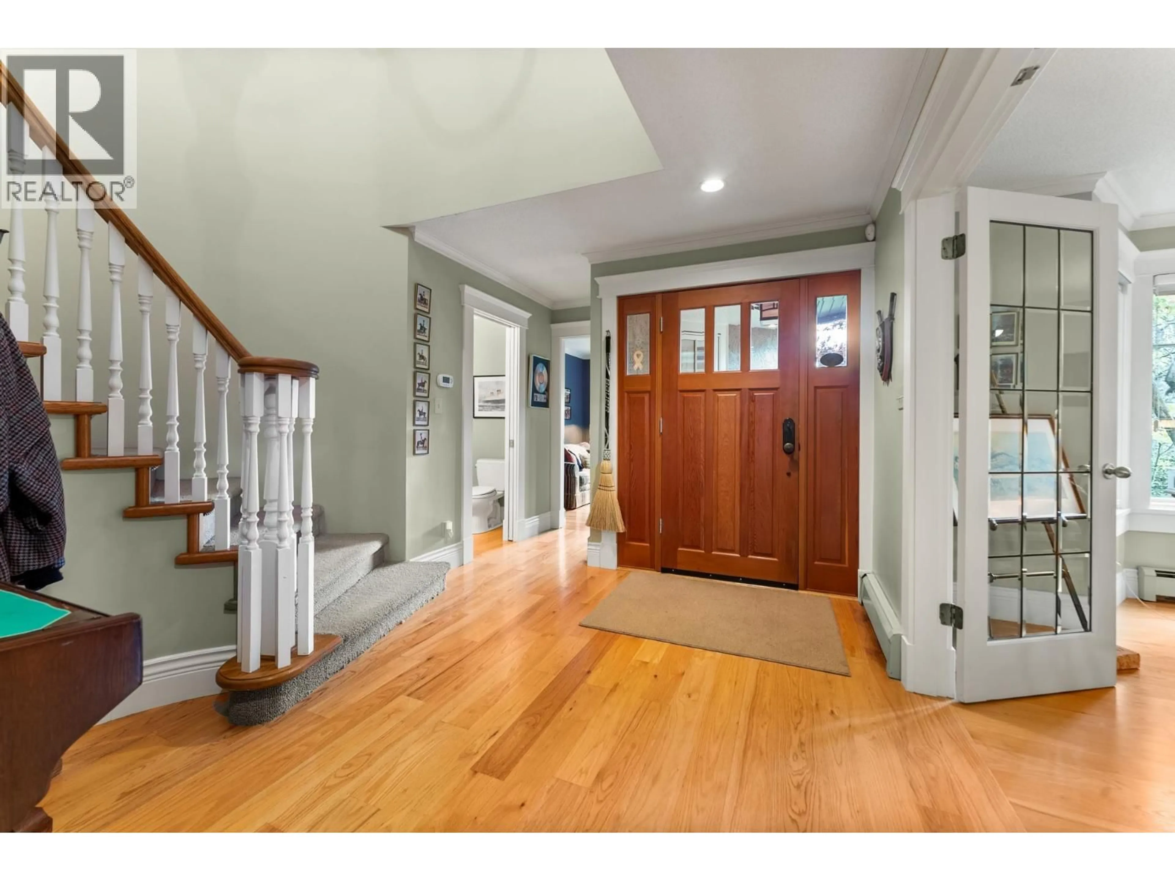 Indoor entryway for 3171 42ND AVENUE, Vancouver British Columbia V6N3H1