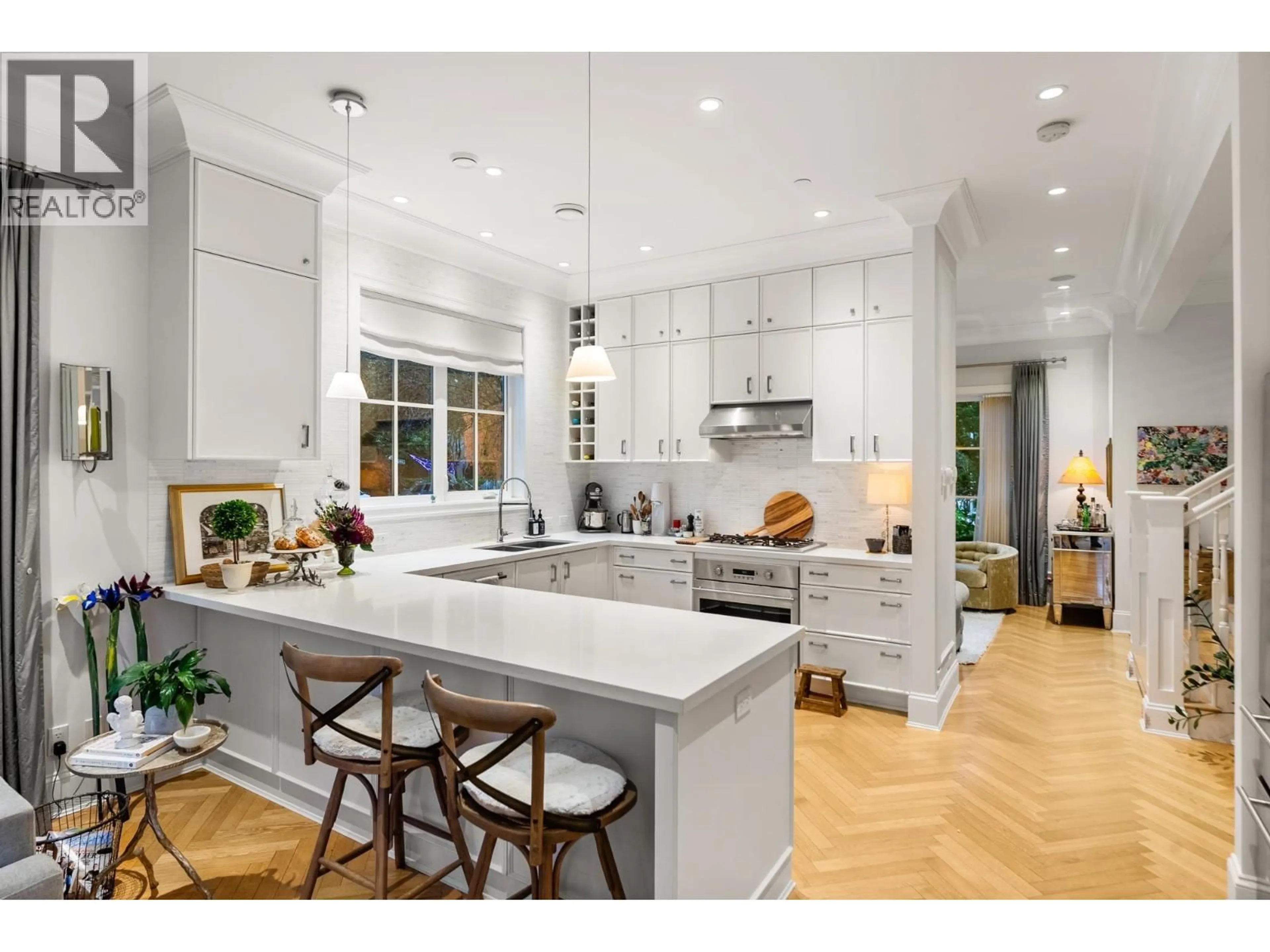 Open concept kitchen, unknown for 98 18TH AVENUE, Vancouver British Columbia V5Y2A4
