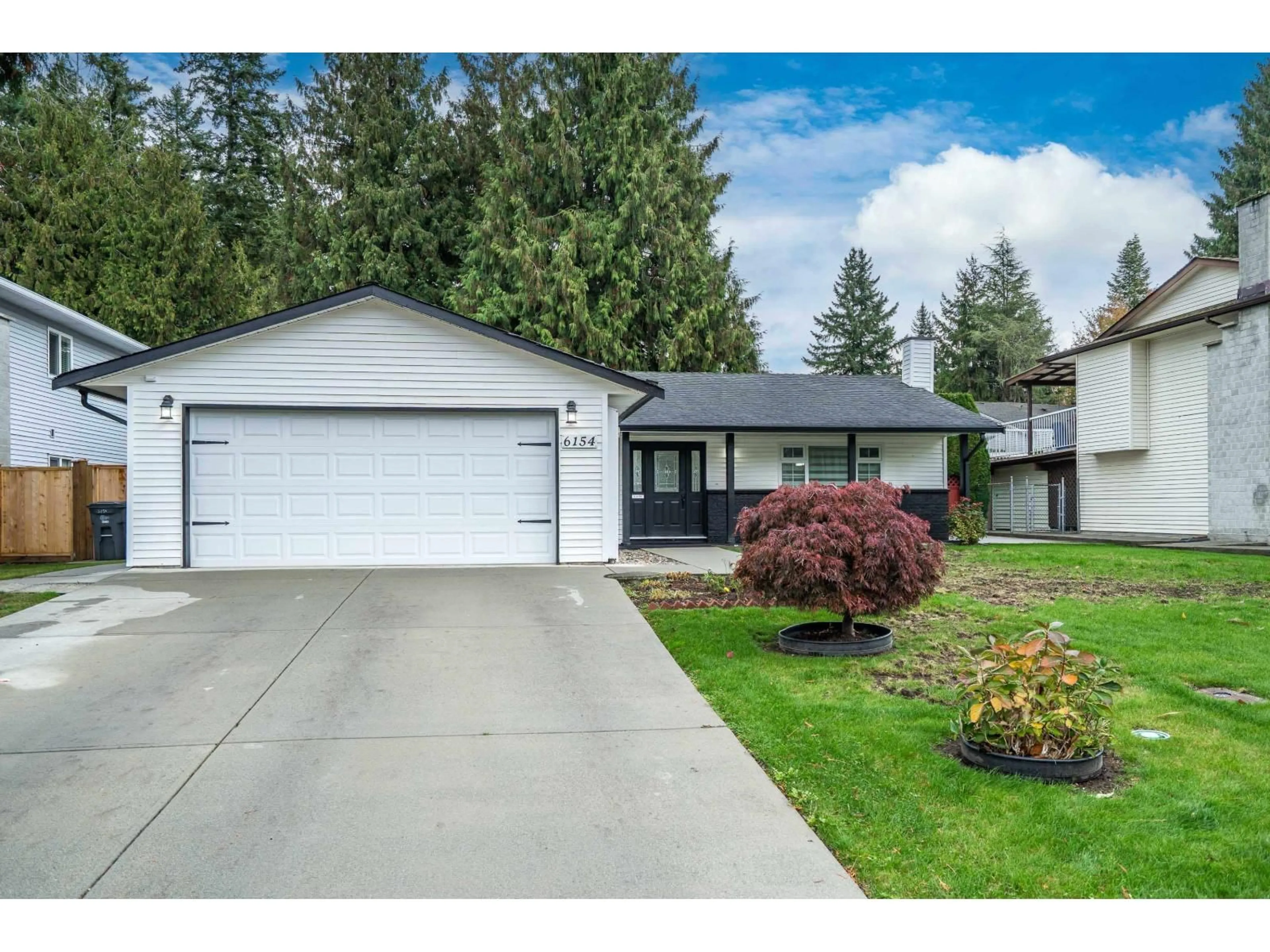 Home with vinyl exterior material, street for 6154 130B, Surrey British Columbia V3X2G9