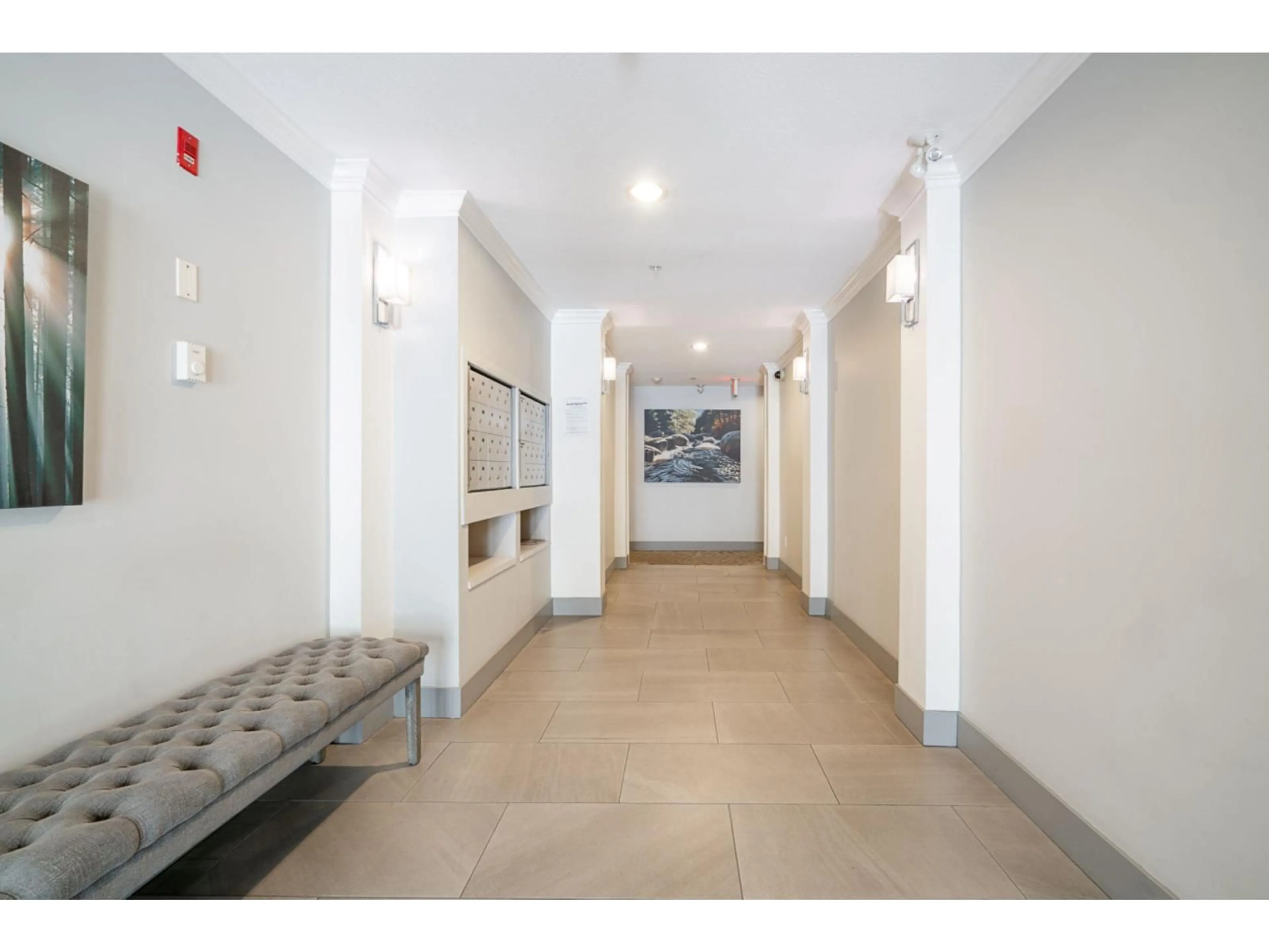 Indoor foyer for 101 - 15299 17A, Surrey British Columbia V4A1V4